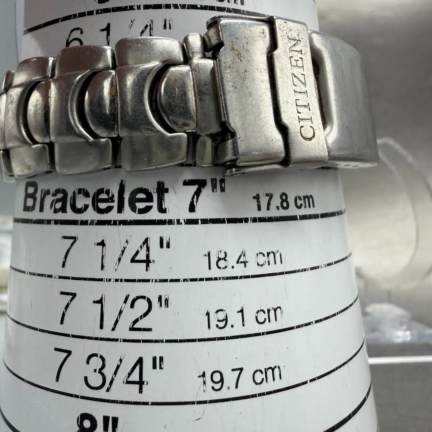 Citizen Watch Men 36mm Gray Dial Silver Tone Date Round 1112-S68113 PARTS VTG11