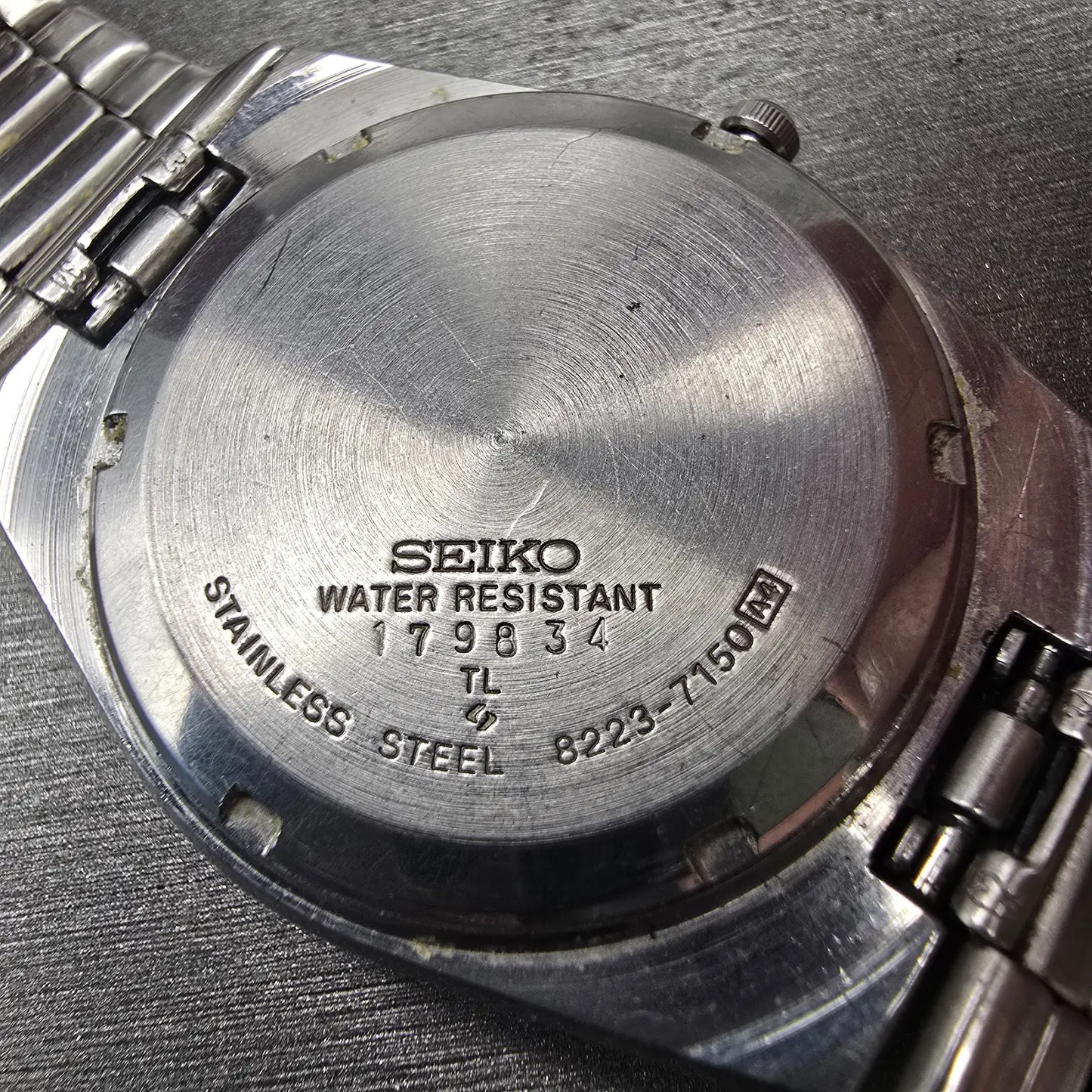Seiko SQ Watch Men 36mm Black Dial Silver Tone Daydate Round 8223-7150 New Batt10