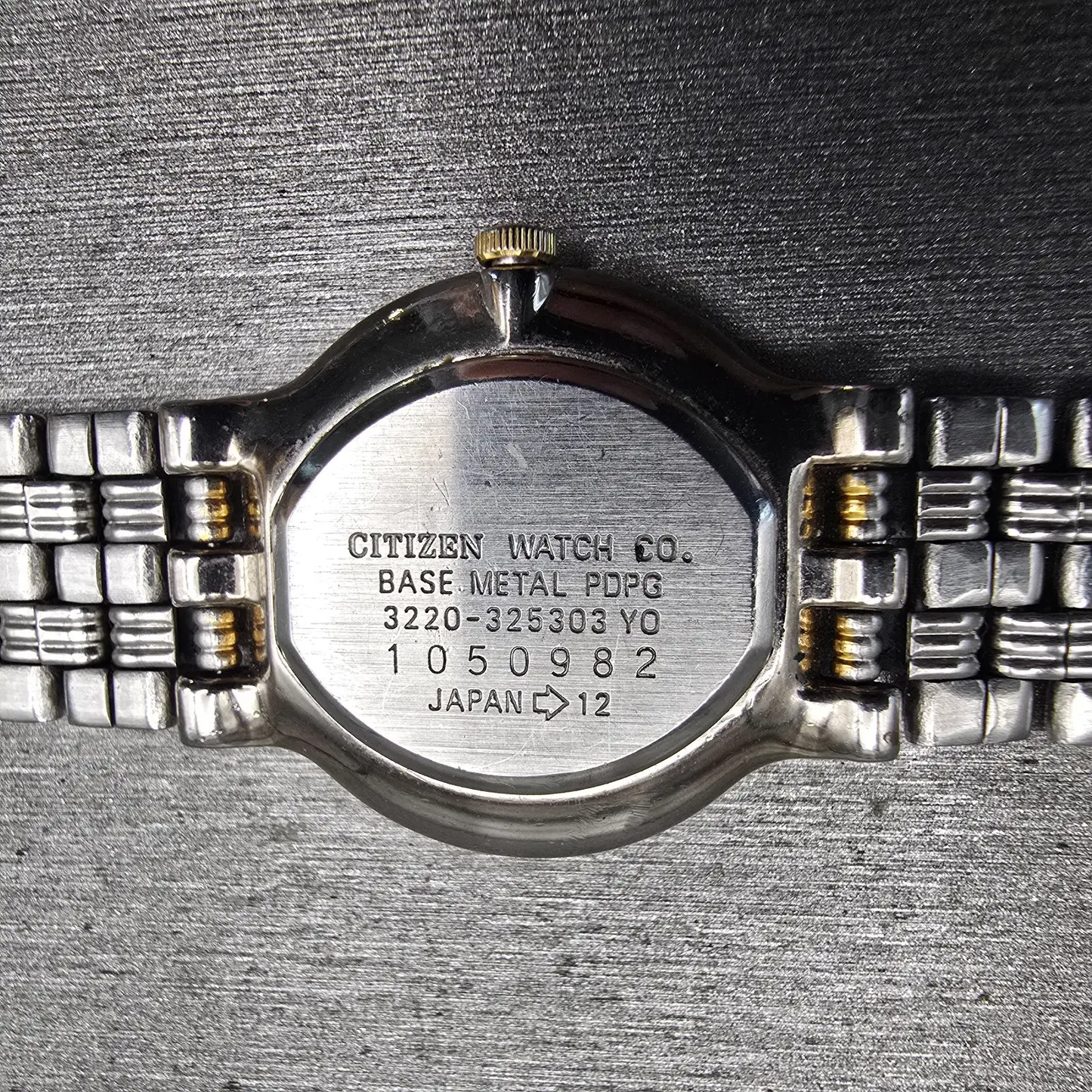 Citizen Elegance Watch Women 23mm MOP Dial Two Tone Round 3220-325303 New Batt10