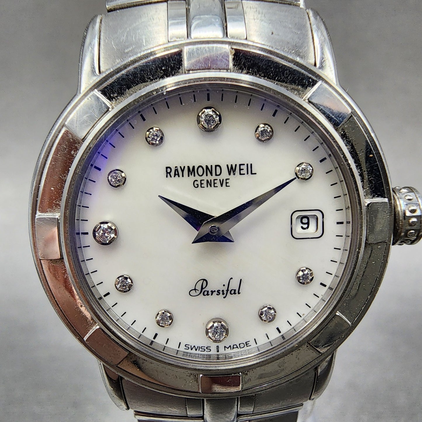 Raymond Weil Parisfal Watch Women 27mm MOP Dial Silver Tone Date 9441 New Batt