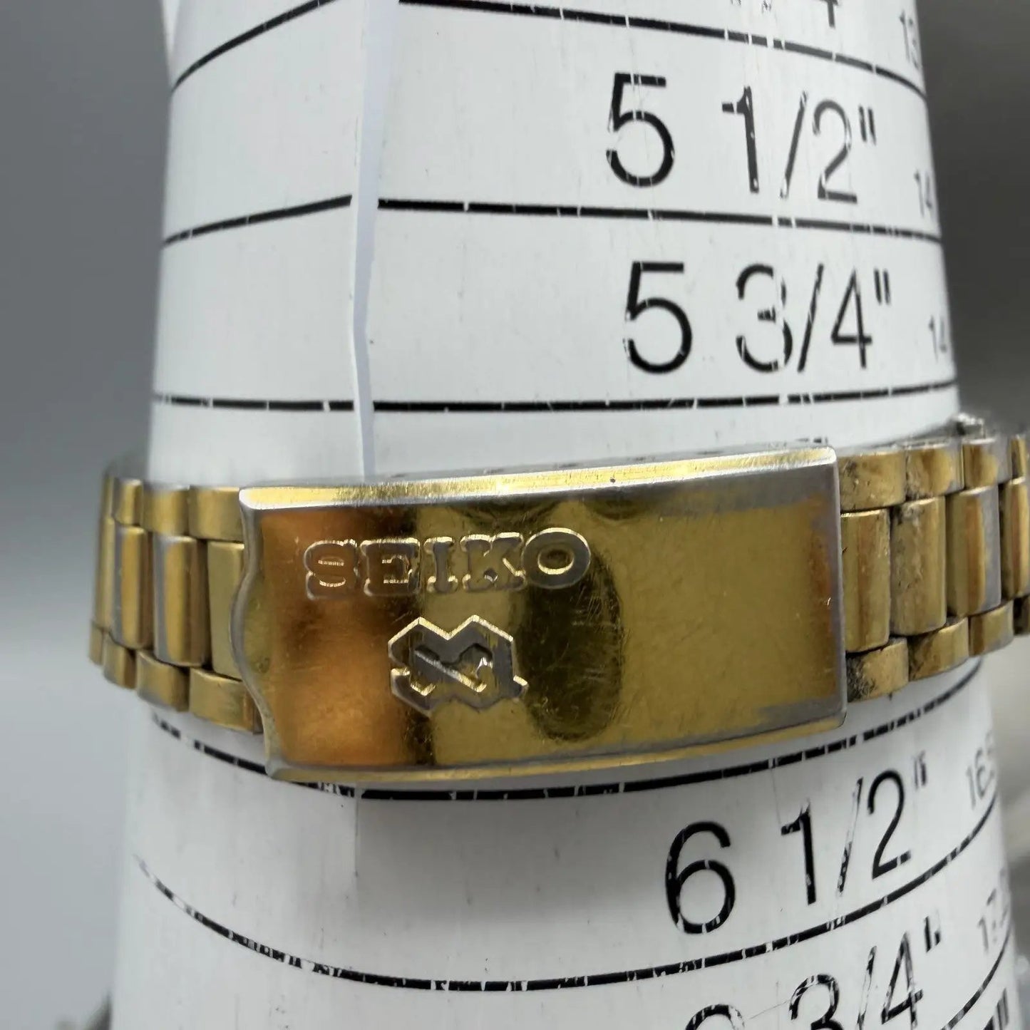 Seiko SQ Watch Women 24mm Champagne Dial Gold Tone Daydate 8523-0050 New Battery10