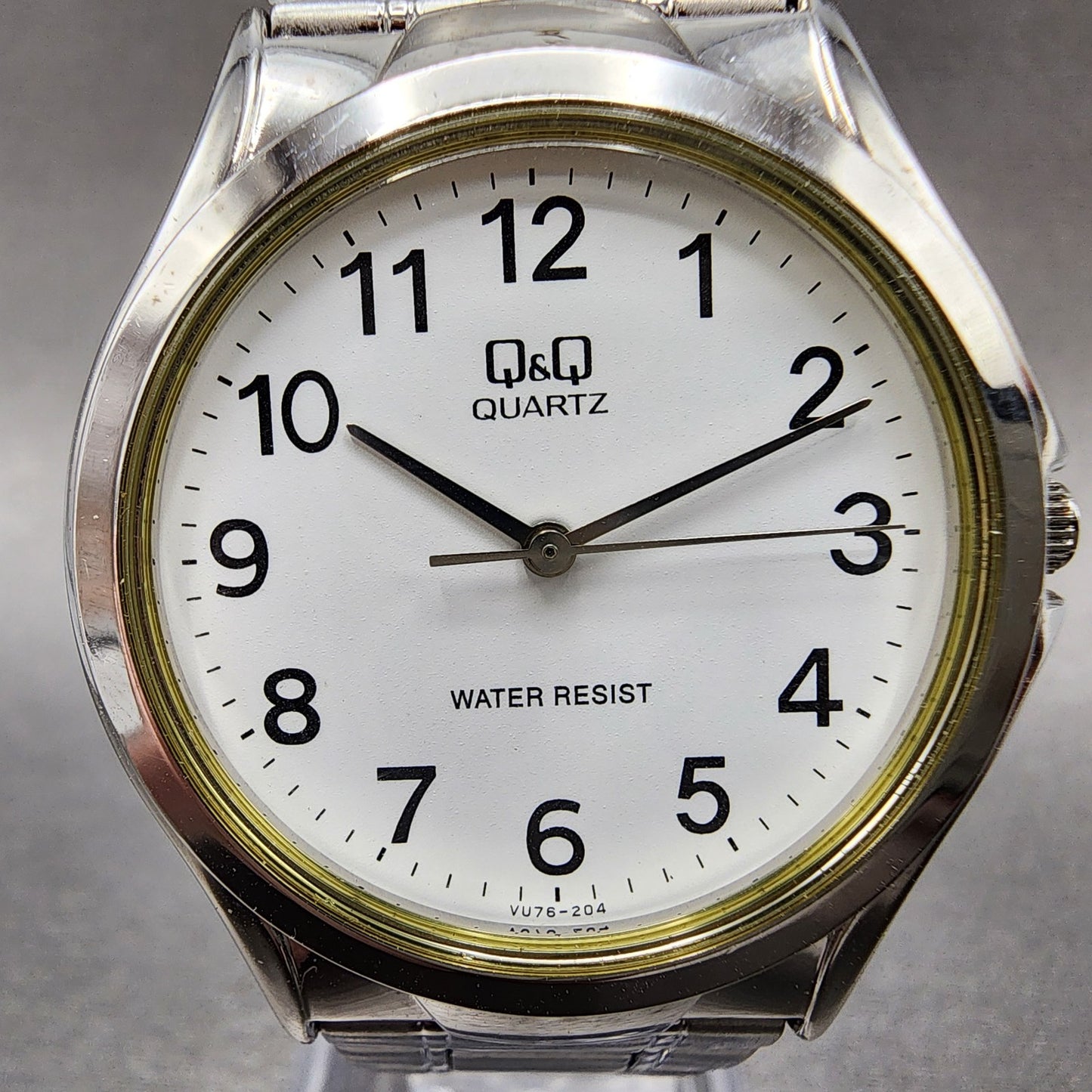 Citizen Q&Q Watch Men 34mm White Dial Silver Tone Vu76-204 New Battery