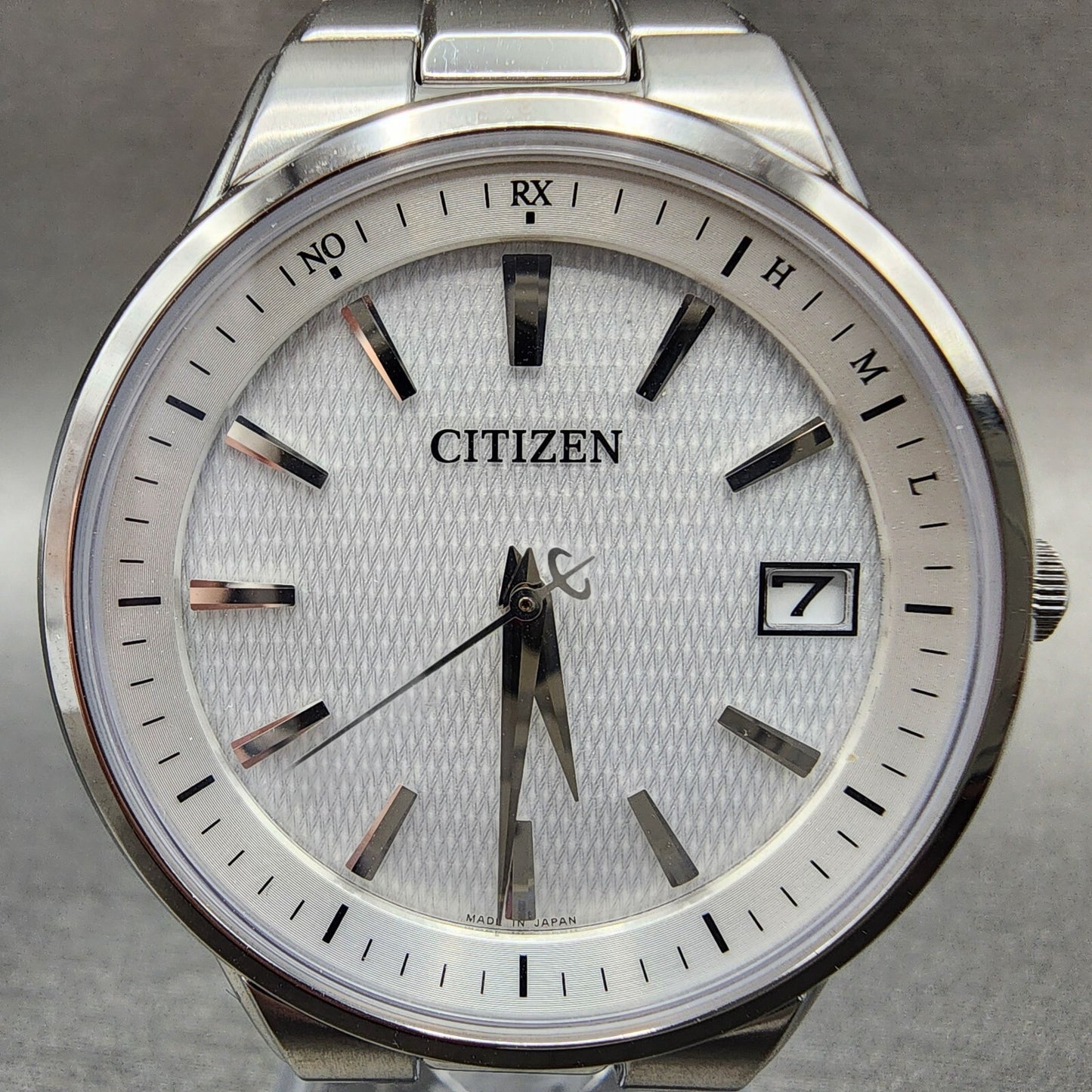 Citizen Eco-Drive Atomic Watch Men 37mm White Dial Titanium Date H110-T018360