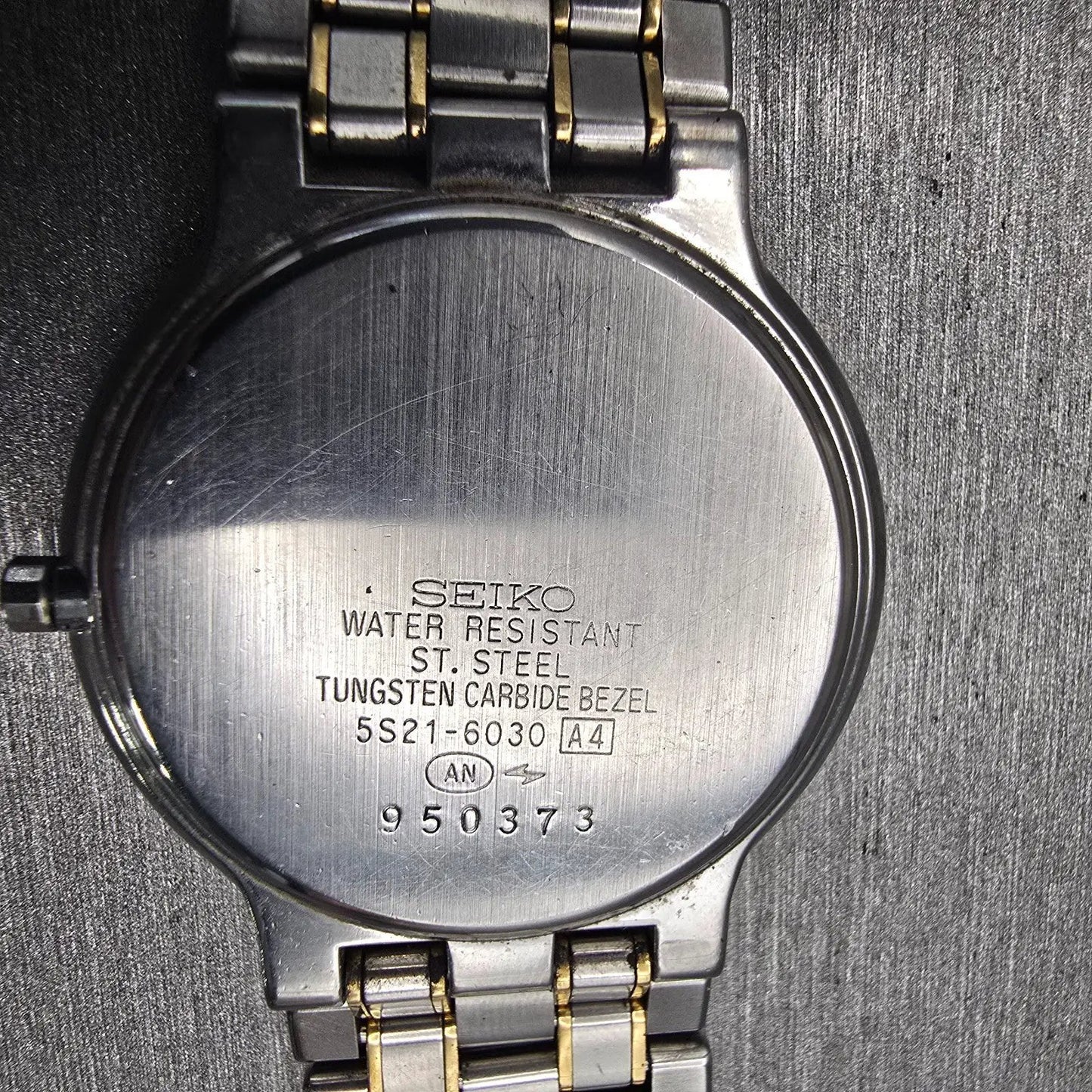 Seiko Dolce Watch Men 33mm White Dial Silver Tone Round 5S21-6030 New Battery10