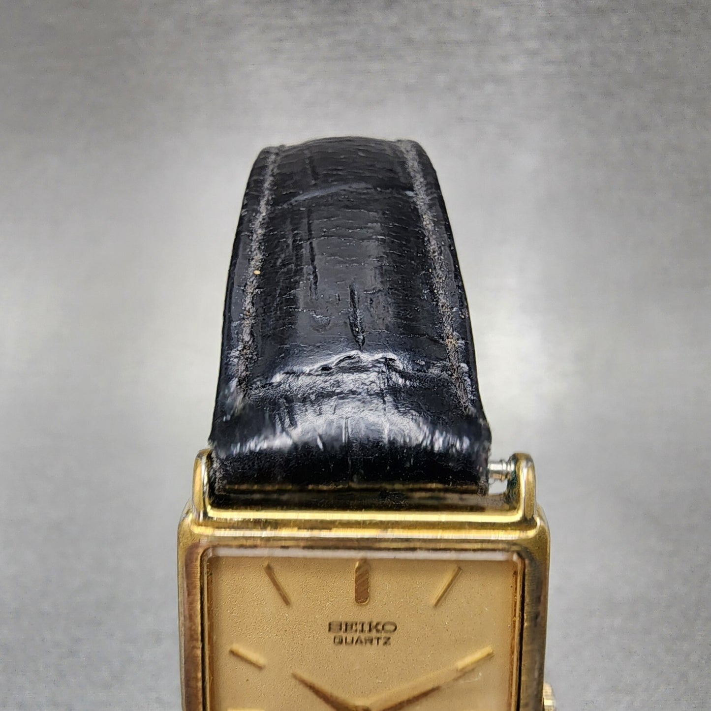 Seiko Tank Watch Men 25mm Champagne Dial Gold Tone 5y30-5a00 New Battery READ!!!