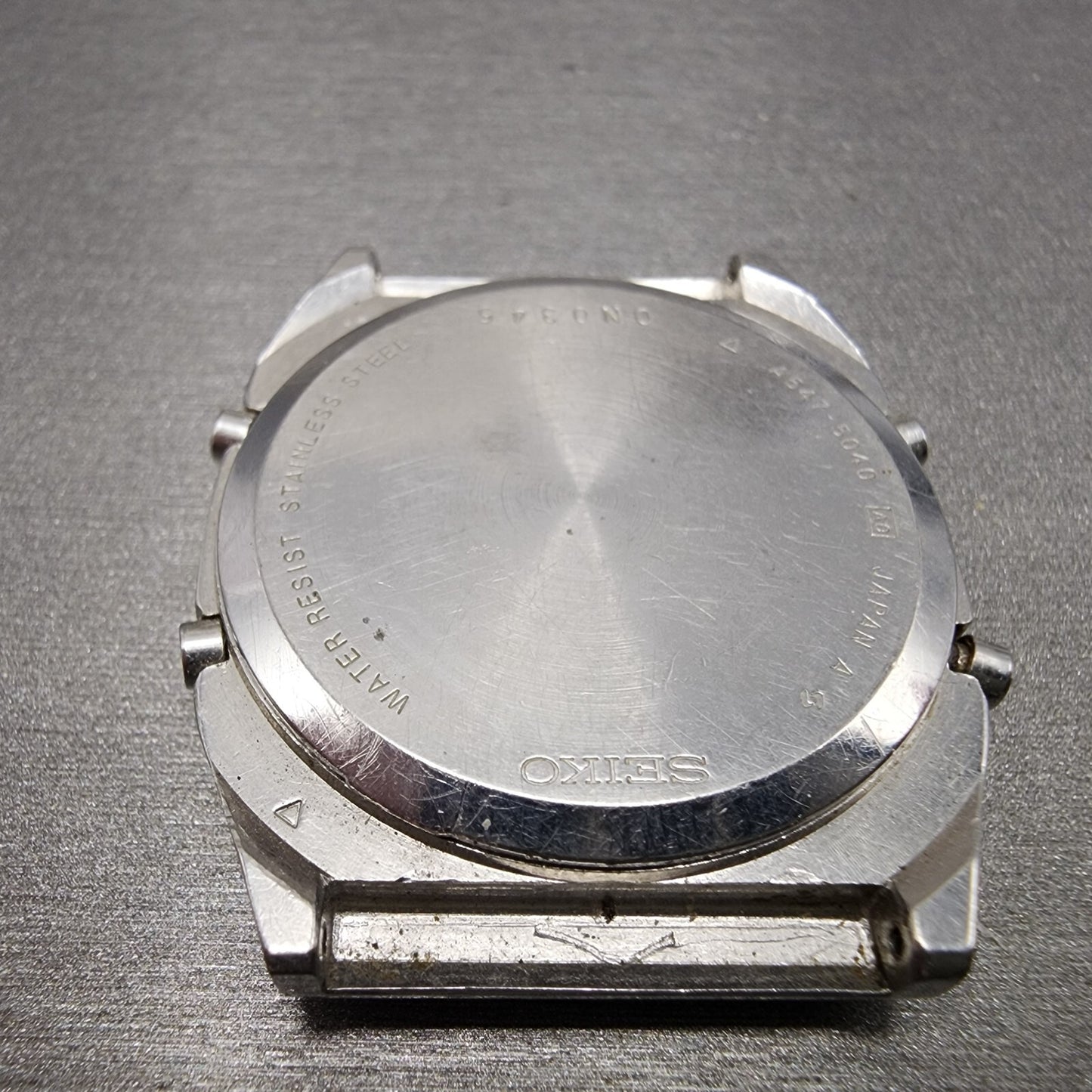 Seiko Digital Watch Men 32mm LCD Silver Tone Alarm Chronograph A547-5040 PARTS