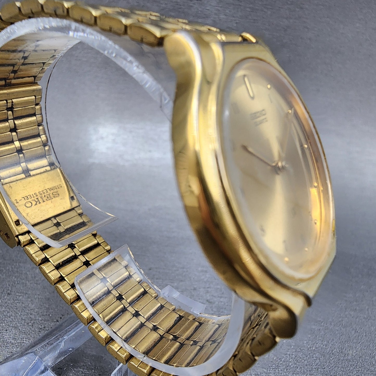 Seiko SX Watch Men 34mm Gold Dial Gold Tone Round V701-6J60 PARTS REPAIR