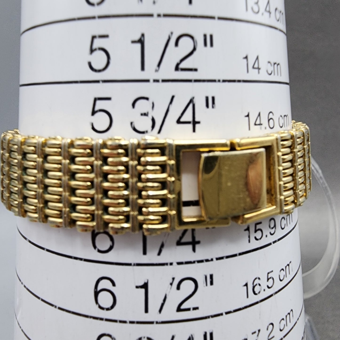 Seiko Tank Watch Women 12mm Champagne Dial Gold Tone 2e206109 New Battery10