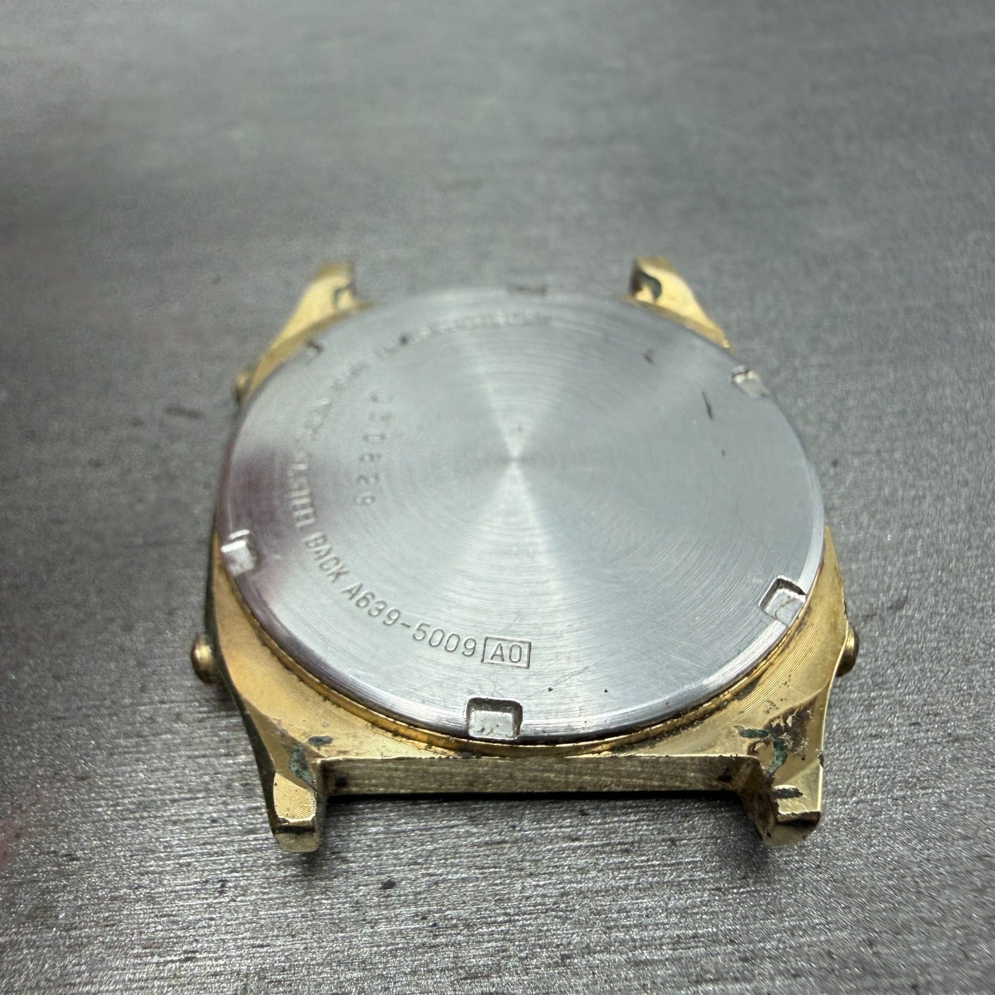Seiko Digital Watch Men 33mm LCD Gold Tone alarm Chrono A639-5009 New battery7