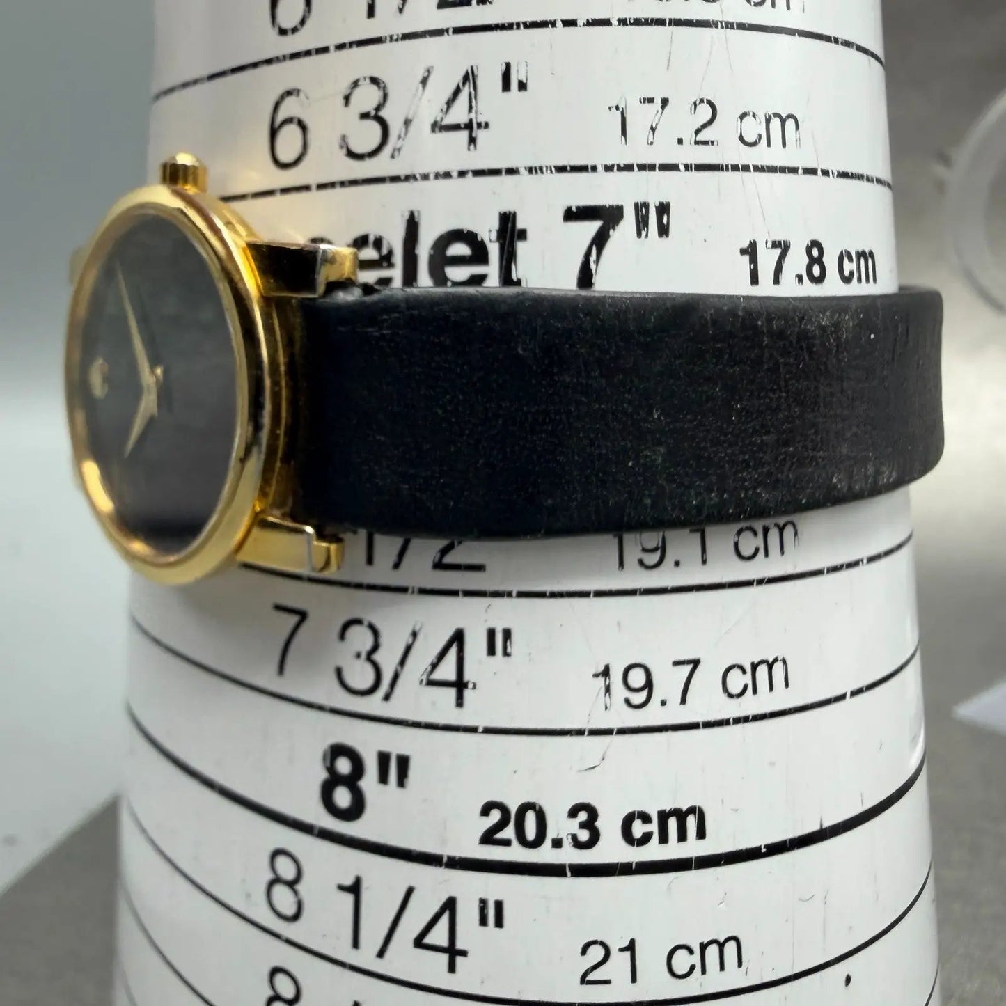 Movado Muesum Watch Women 25mm Black Dial Gold Tone Round 87 A1 845 New Battery110
