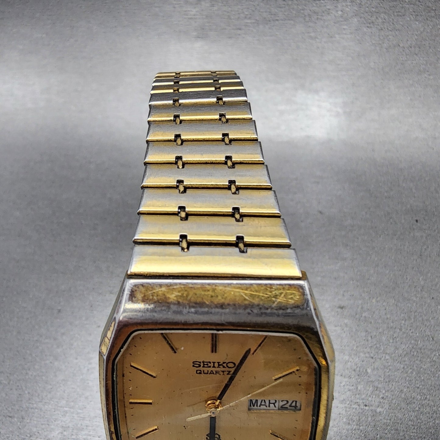 Seiko SQ Tank Watch Men 31mm Gold Dial Gold Tone Daydate 8123-5189 PARTS
