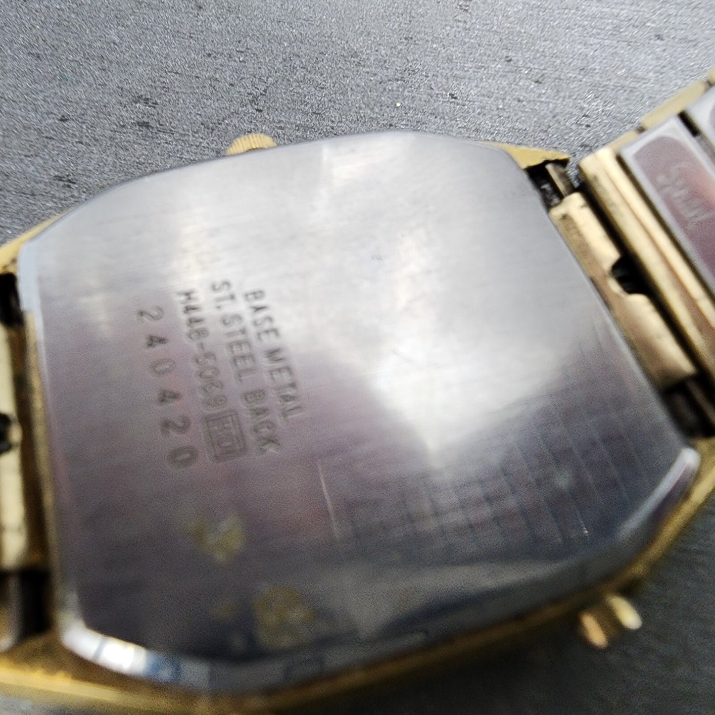 Seiko Analog Digital Watch Men 30mm Gold Dial Gold Tone Rectangle H448-5069 PART