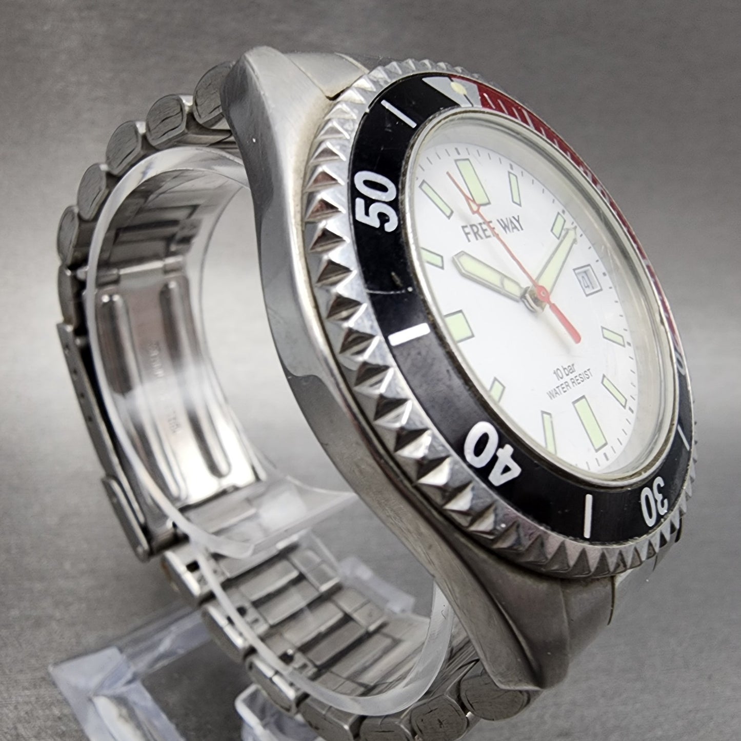 Citizen Free Way Diver Watch Men 41mm White Dial Silver Tone Coke Bezel New Batt