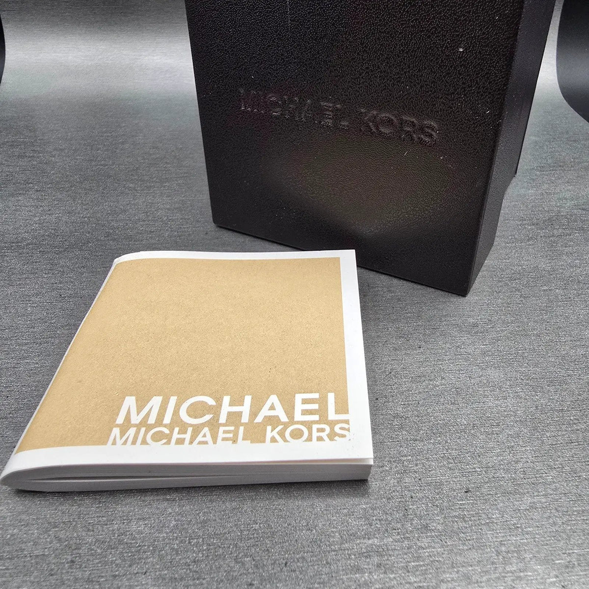 Michael Kors Mercer Watch Men 45mm Gray Dial Gray Chrono Date MK8330 New Battery15
