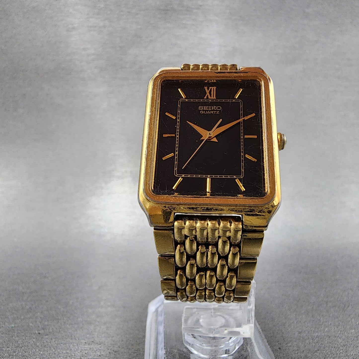 Seiko Tank Watch Men 26mm Black Dial Gold Tone Rectangle V701-5j09 New Battery