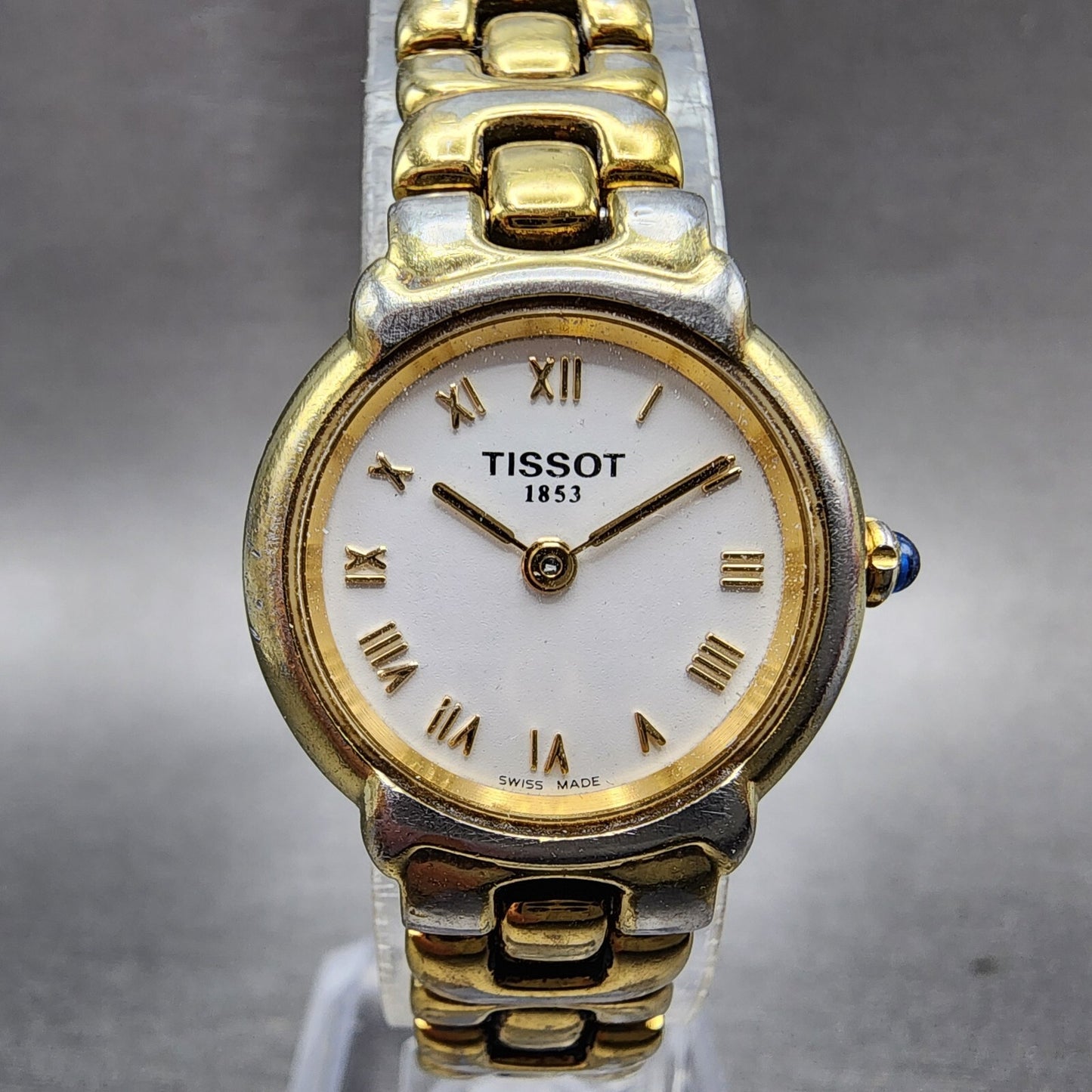 Tissot Watch Women 23mm White Dial Gold Tone Date Round 6327 New Battery