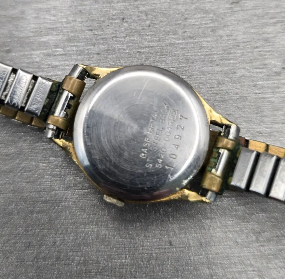 Seiko Watch Women 22mm Champagne Dial Gold Tone Round 5420-0049 New Battery VTG10