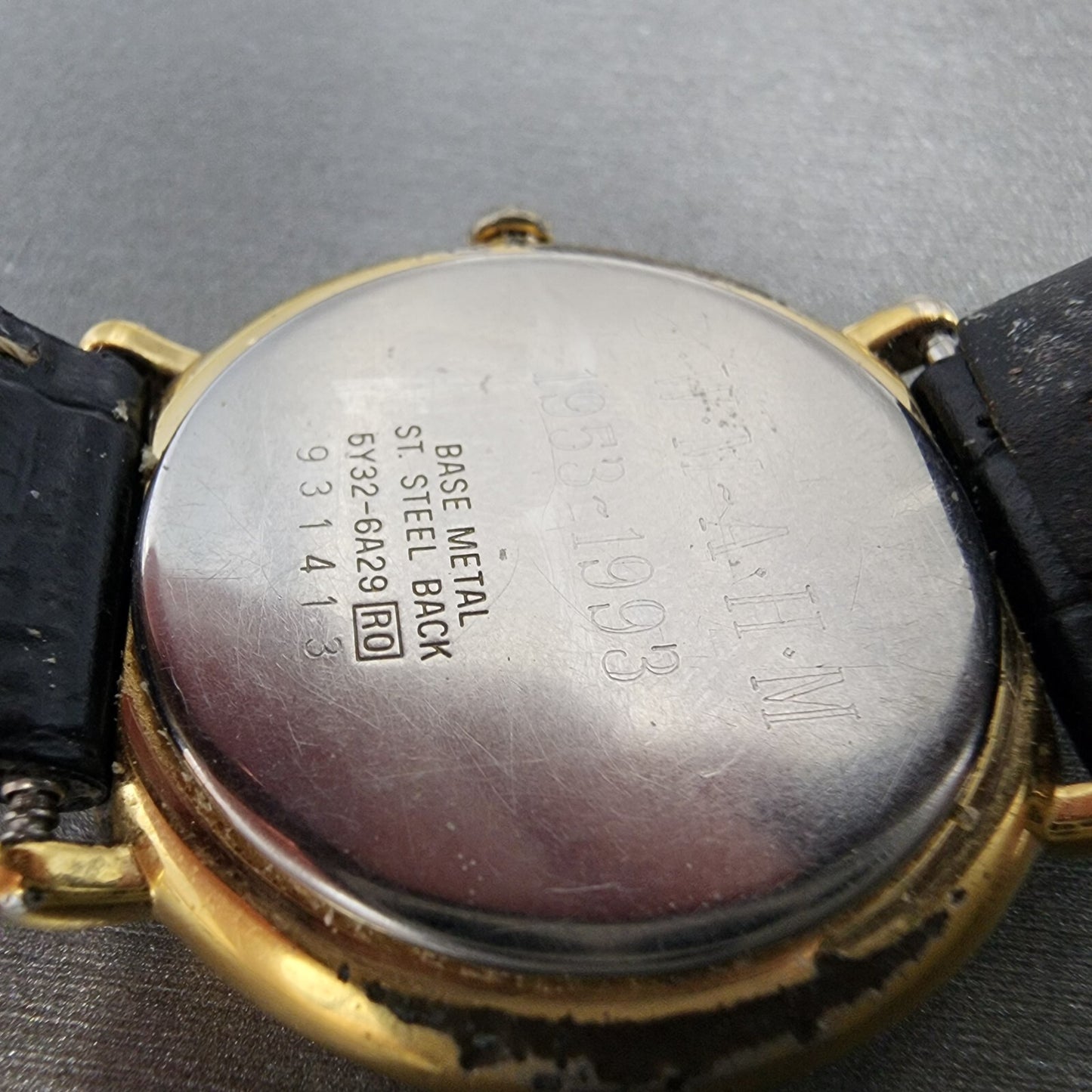 Seiko Watch Men 33mm White Dial Gold Tone Round Date 5y32-6a29 New Battery