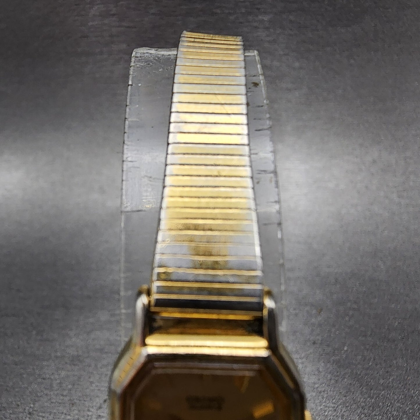 Seiko Watch Women 16mm Champagne Dial Gold Tone 2c20-5769 New Battery