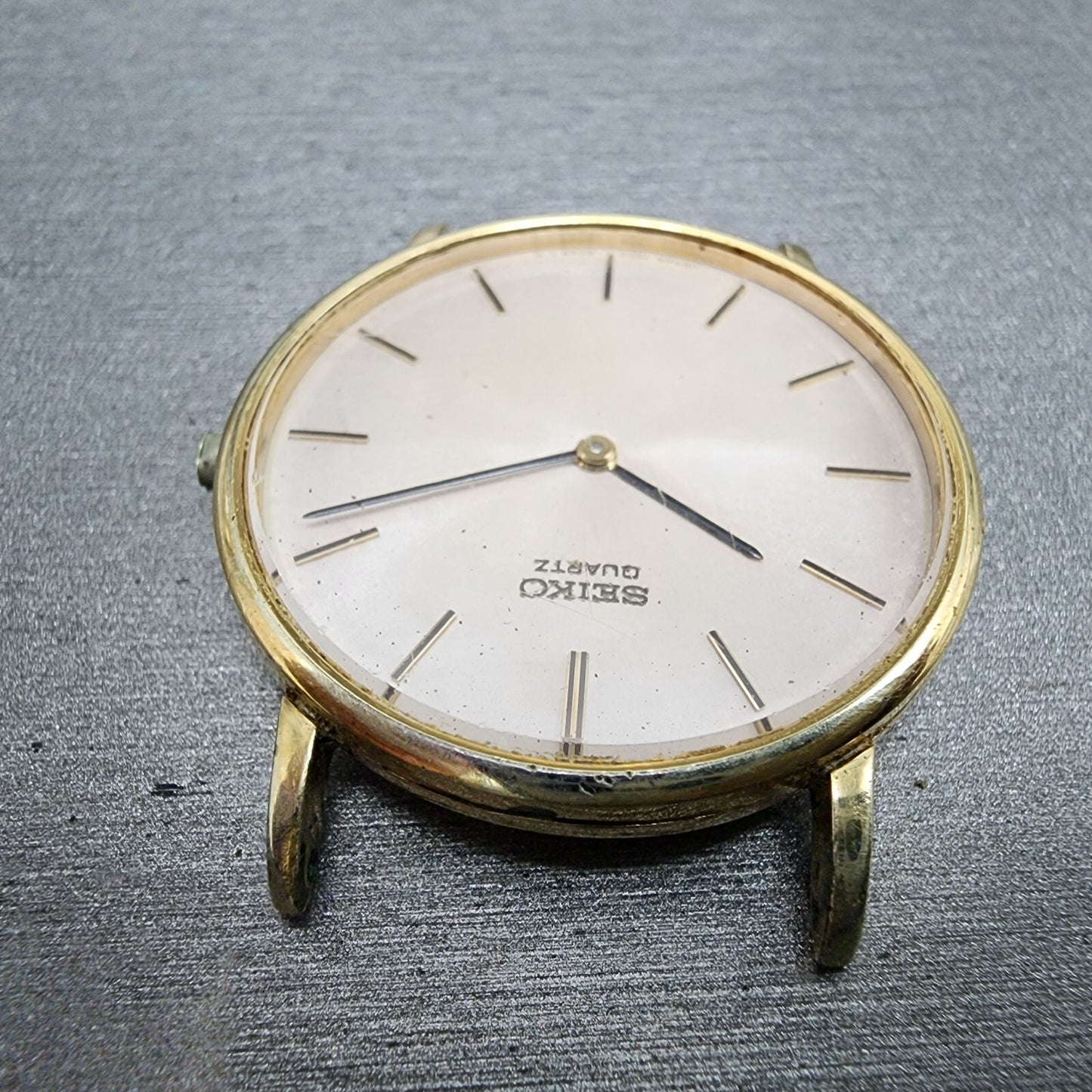 Seiko Watch Men 32mm Cream Dial Gold Tone Round 7800-8019 NO BAND New Battery