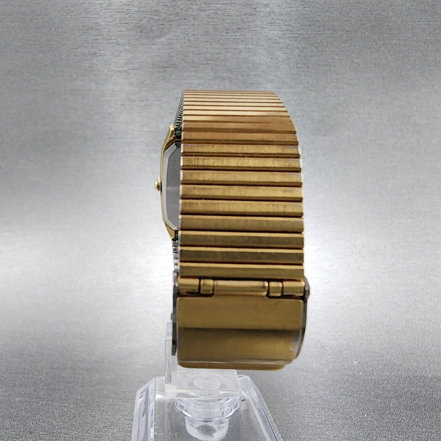 Seiko Tank Watch Men 26mm Gold dial Gold Tone Rectangle 6530-5080 New Battery