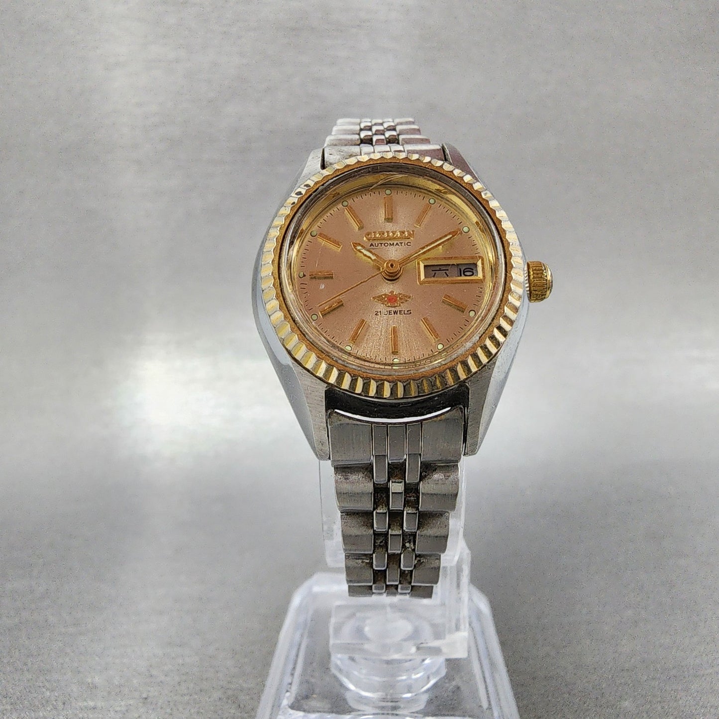 Citizen Automatic Watch Women 25mm Champagne dial Two Tone Daydate 4-947070 Runs