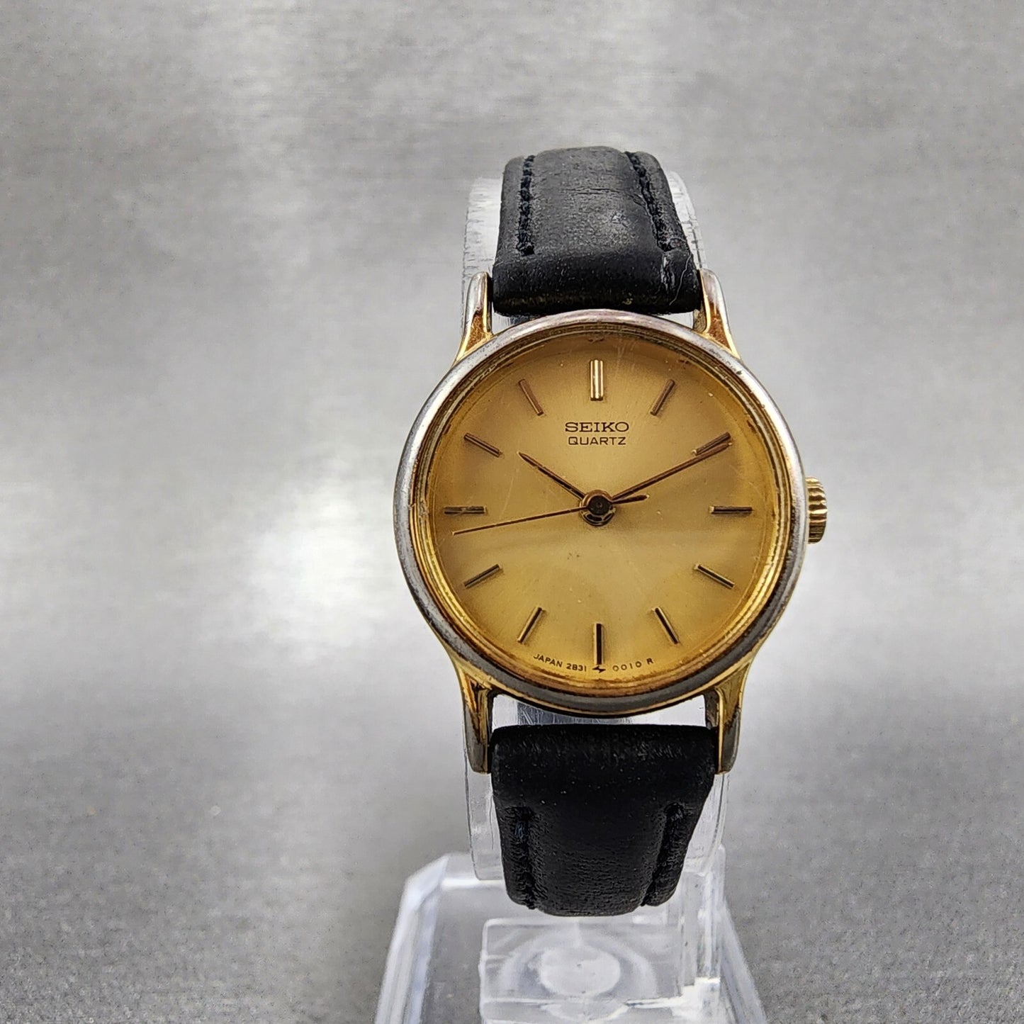 Seiko Watch Women 21mm Champagne Dial Gold Tone Round 2b31-0010 New Battery