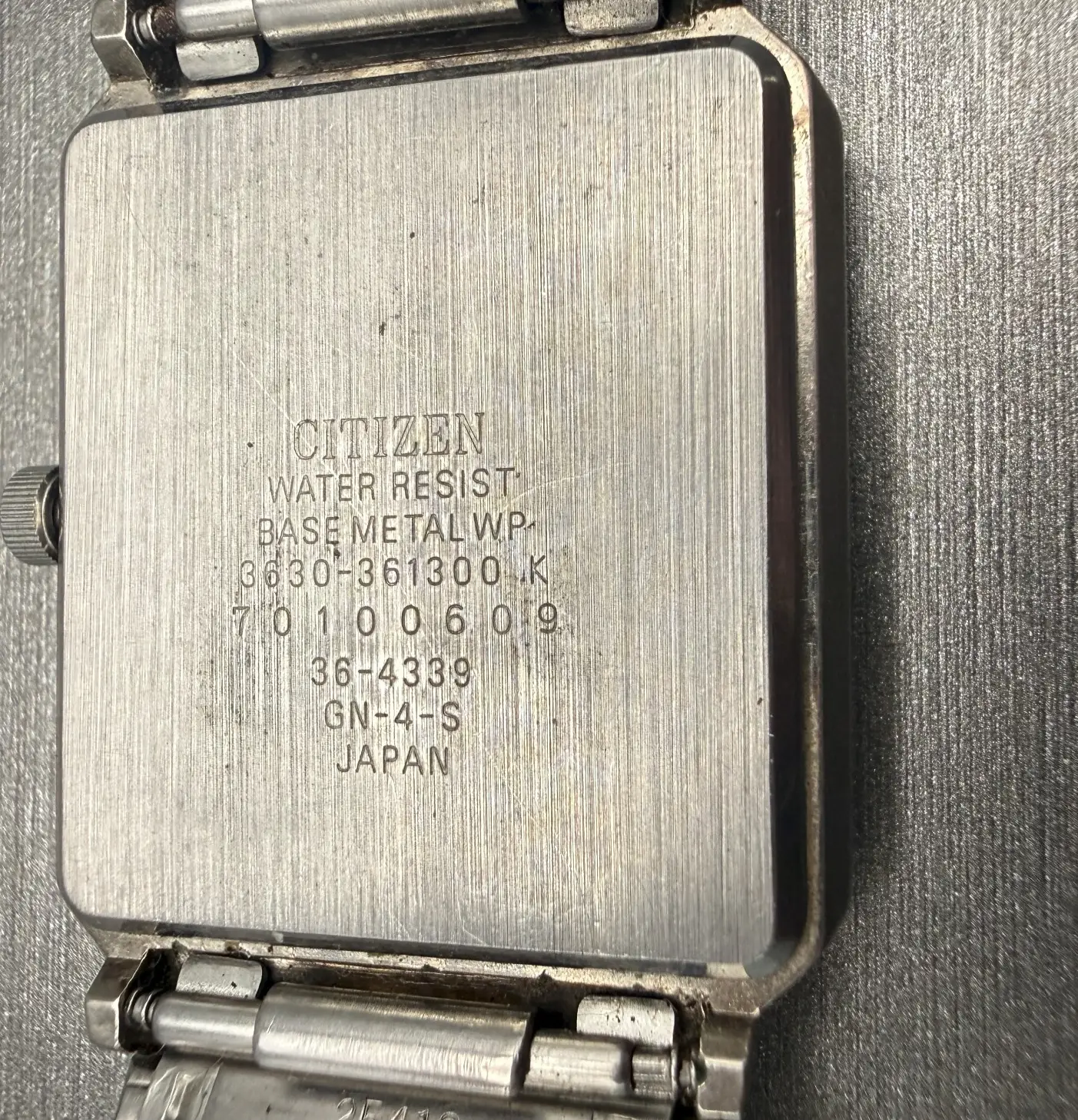 Citizen CQ Watch Men 27mm Silver Dial Silver Tone Rectangle 3630-361300 New Batt10