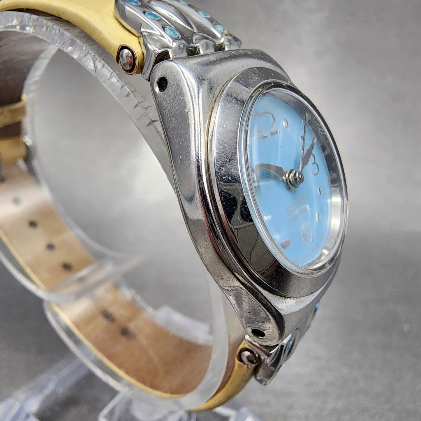 Swatch Indian Treasure Watch Women 25mm Blue Dial Steel Round YSS204 New Batt