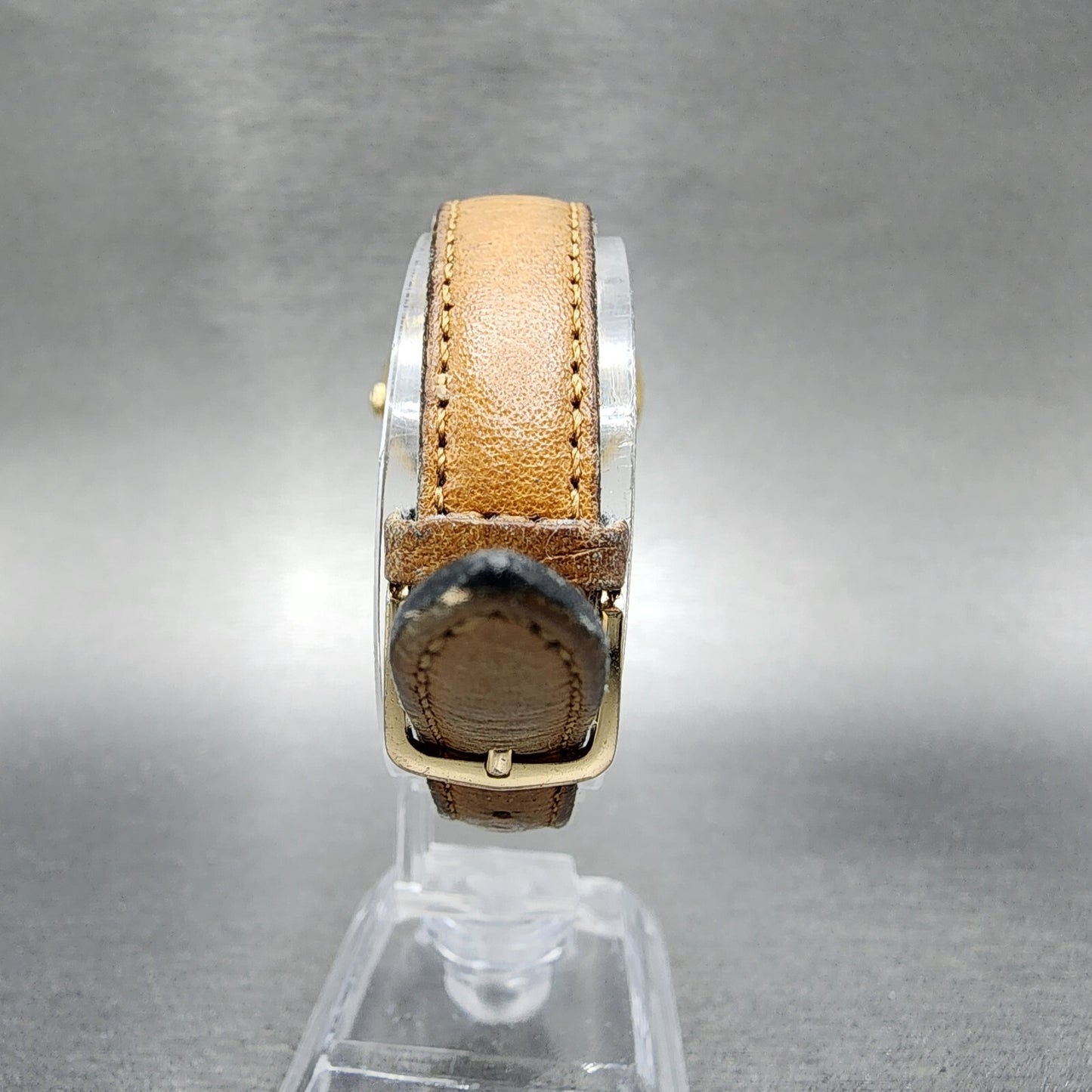 Pulsar Watch Women 29mm Cream Dial Gold Tone Date Round V821-0350 New Battery