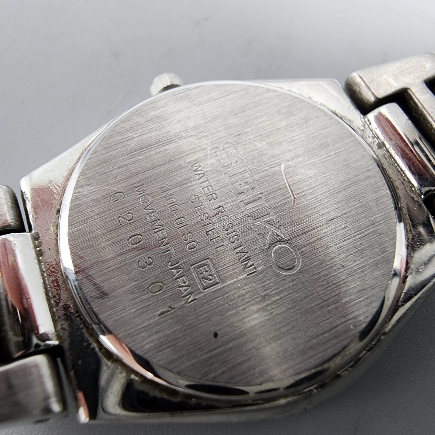 Seiko Watch Women 22mm Black Dial Silver Tone Round 1N00-0LS0 New Battery