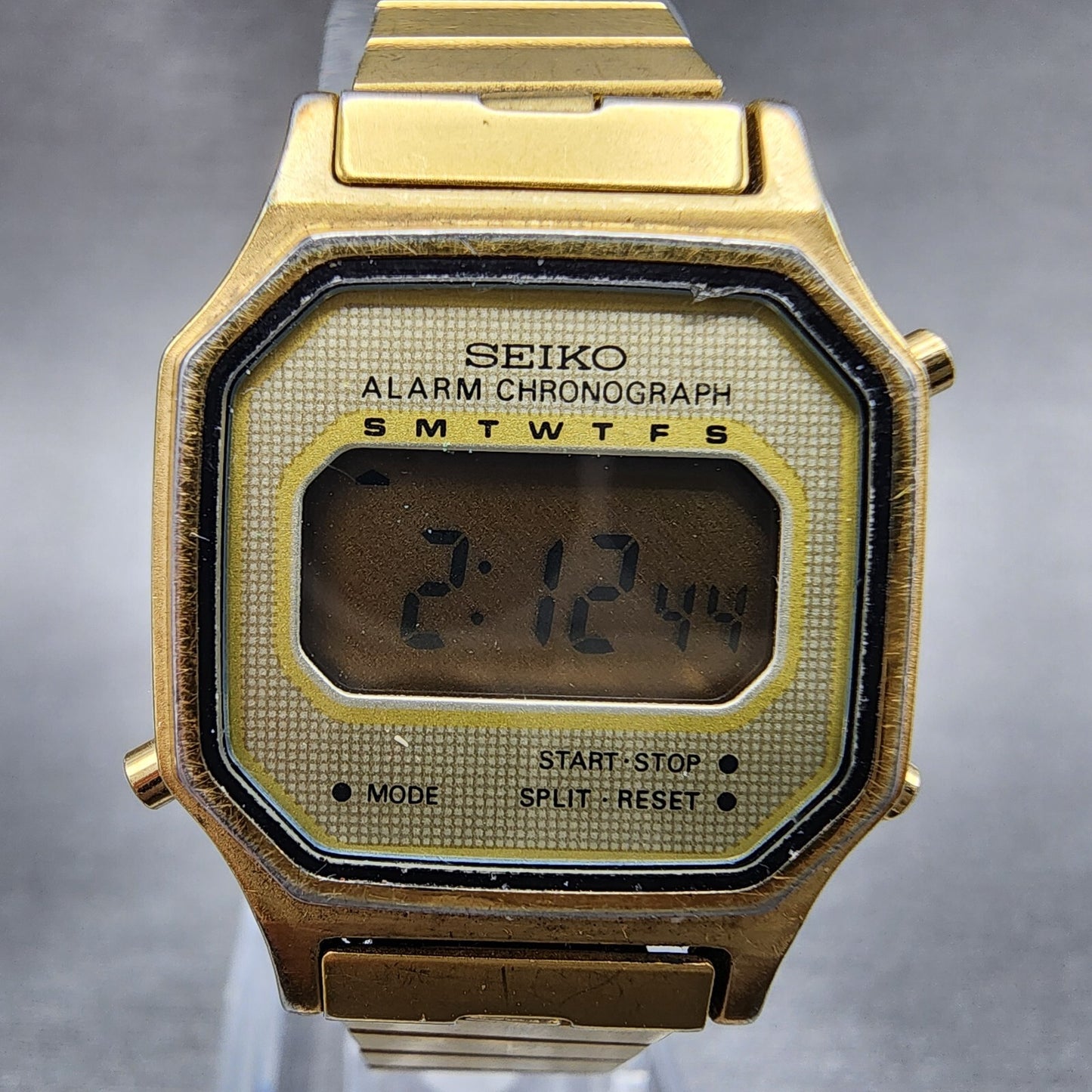 Seiko Digital Watch Women 23mm LCD Gold Tone Alarm Chrono Octagon New Battery