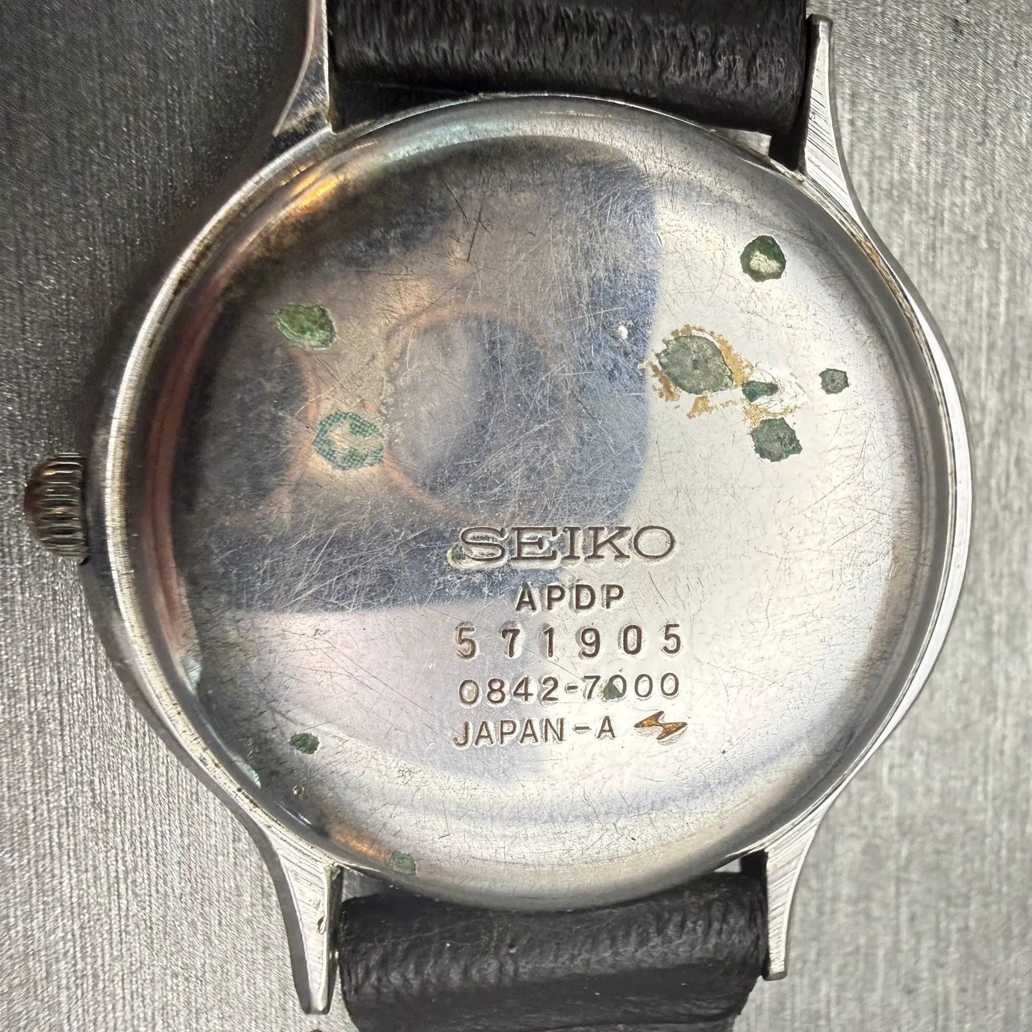 Seiko Watch Men 37mm Black Dial Silver Tone Date Round 0842-7000 New Battery VTG10