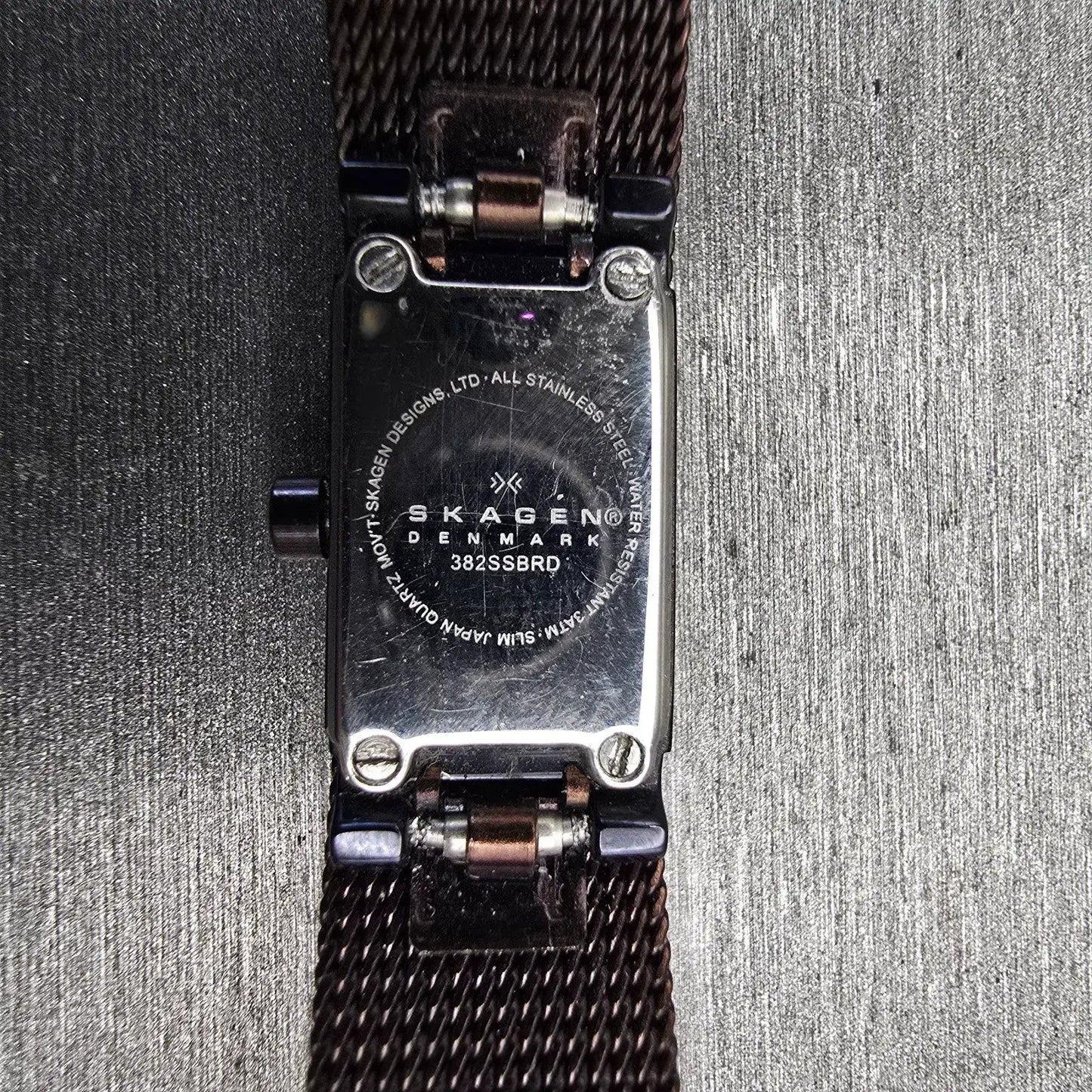 Skagen Denmark Watch Women 12mm White Dial Brown Tone Rectangle 382SSBRD New Bat10