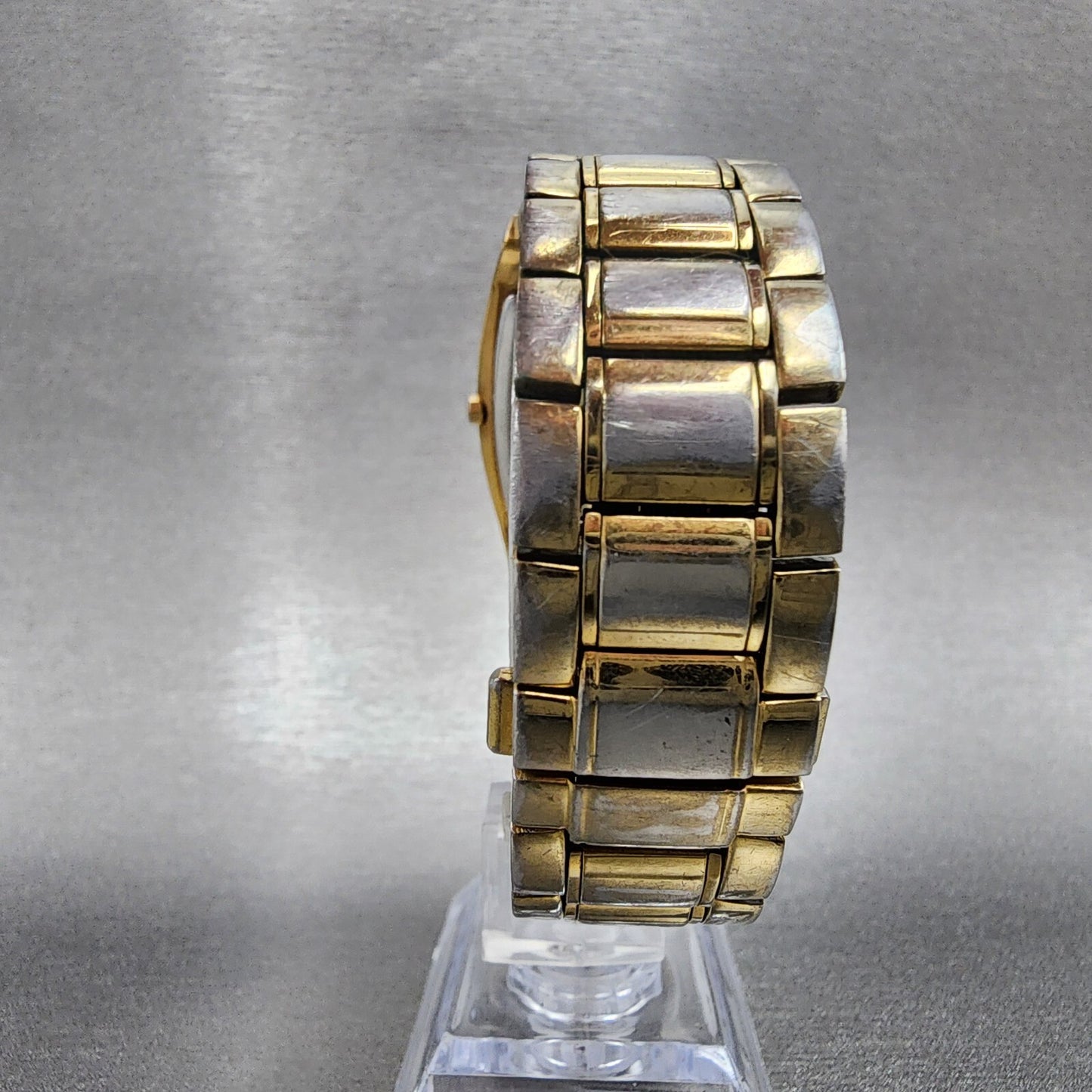 Seiko Watch Men 30mm Black Dial Gold Tone Diamond Bezel Tonneau 7N39-0BL0 NewBat