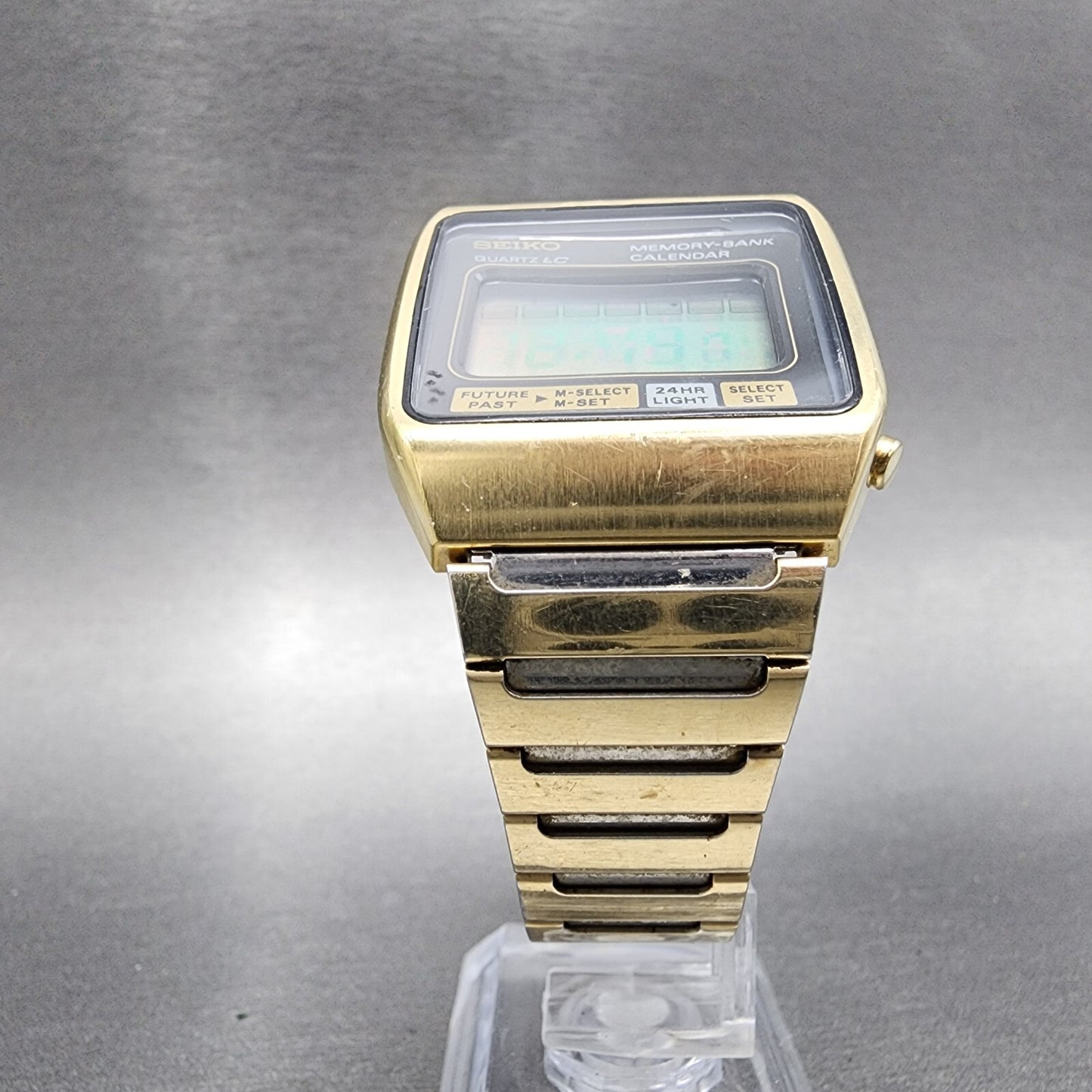 Seiko Digital Watch Men 33mm LCD Gold Tone Rectangle Memory Bank READ New Batt