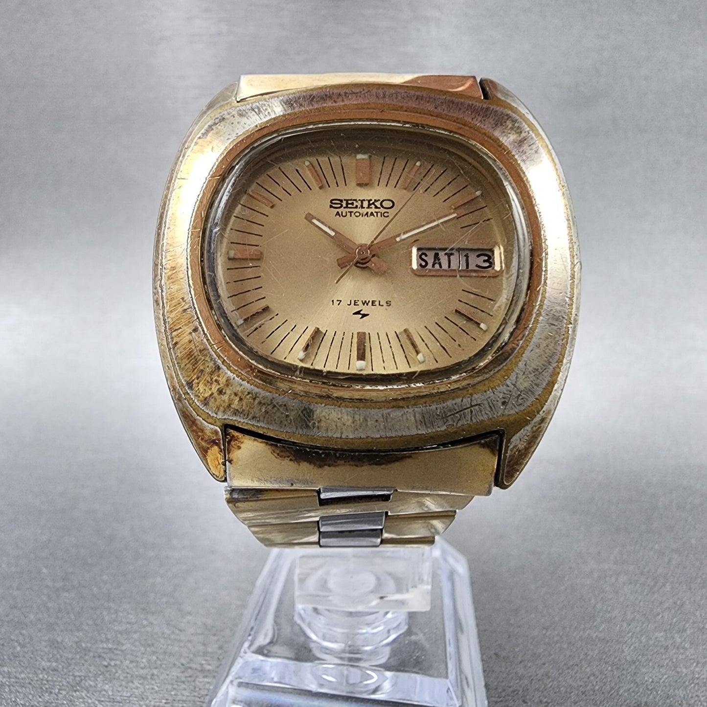 Seiko Automatic Watch Men 39mm Gold Dial Gold Tone Daydate Oval 7006-5009 Runs