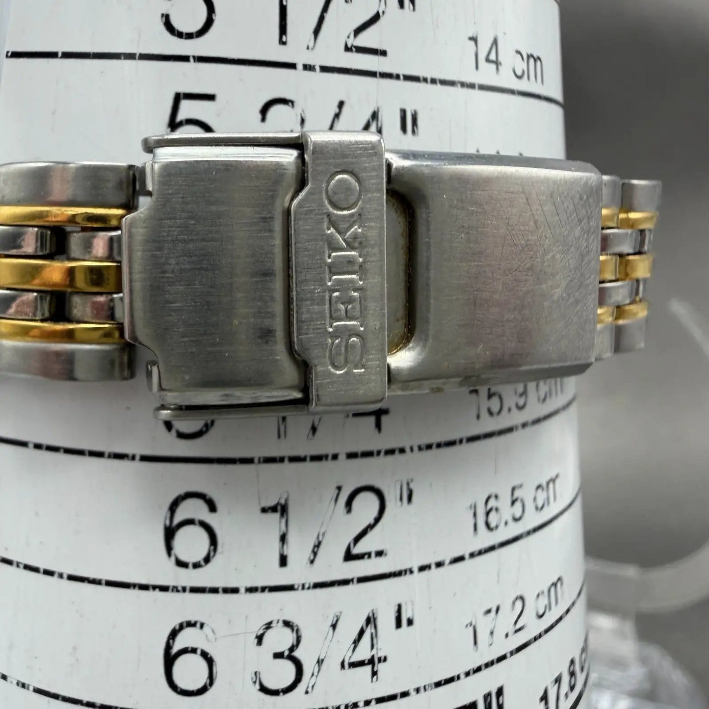 Seiko Dive Watch Women 28mm White Dial Two Tone Date Round 7N82-0619 New Battery10