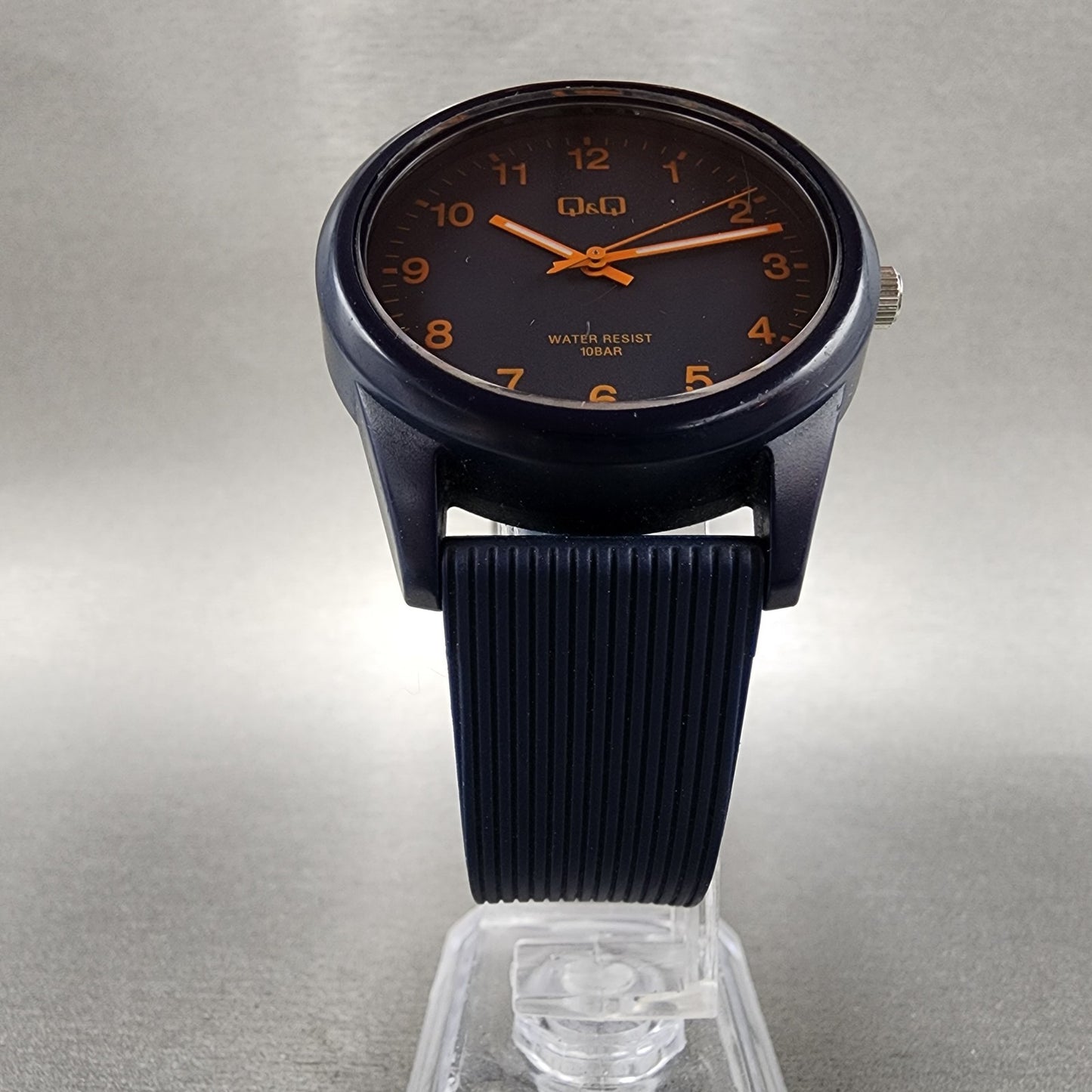 Citizen Q&Q Watch Men 40mm Blue Dial Blue Tone Round Resin Band New Battery