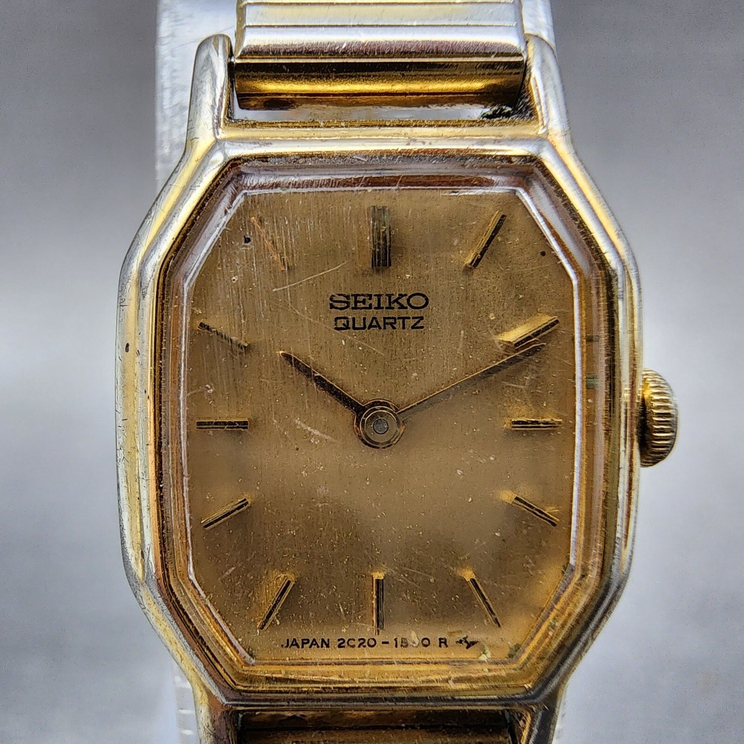 Seiko Watch Women 16mm Champagne Dial Gold Tone 2c20-5769 New Battery