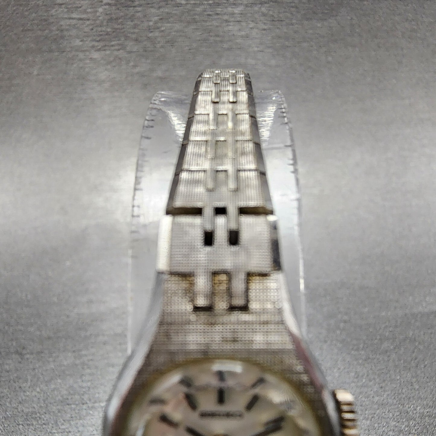 Seiko Watch Women 18mm Silver Dial White Gold Tone Round Manual Wind Runs VTG