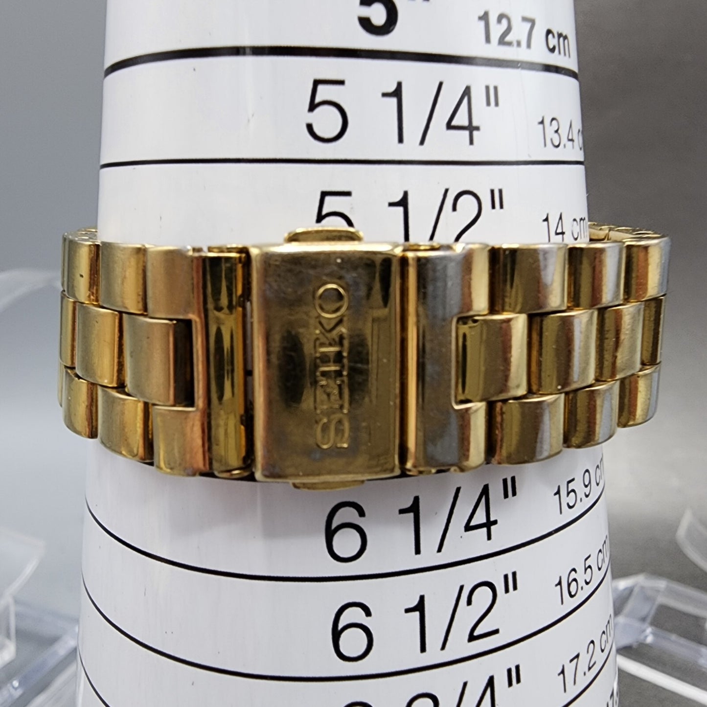 Seiko Watch Women 23mm White Dial Gold Tone Rectangle 4N00-6769 New Battery