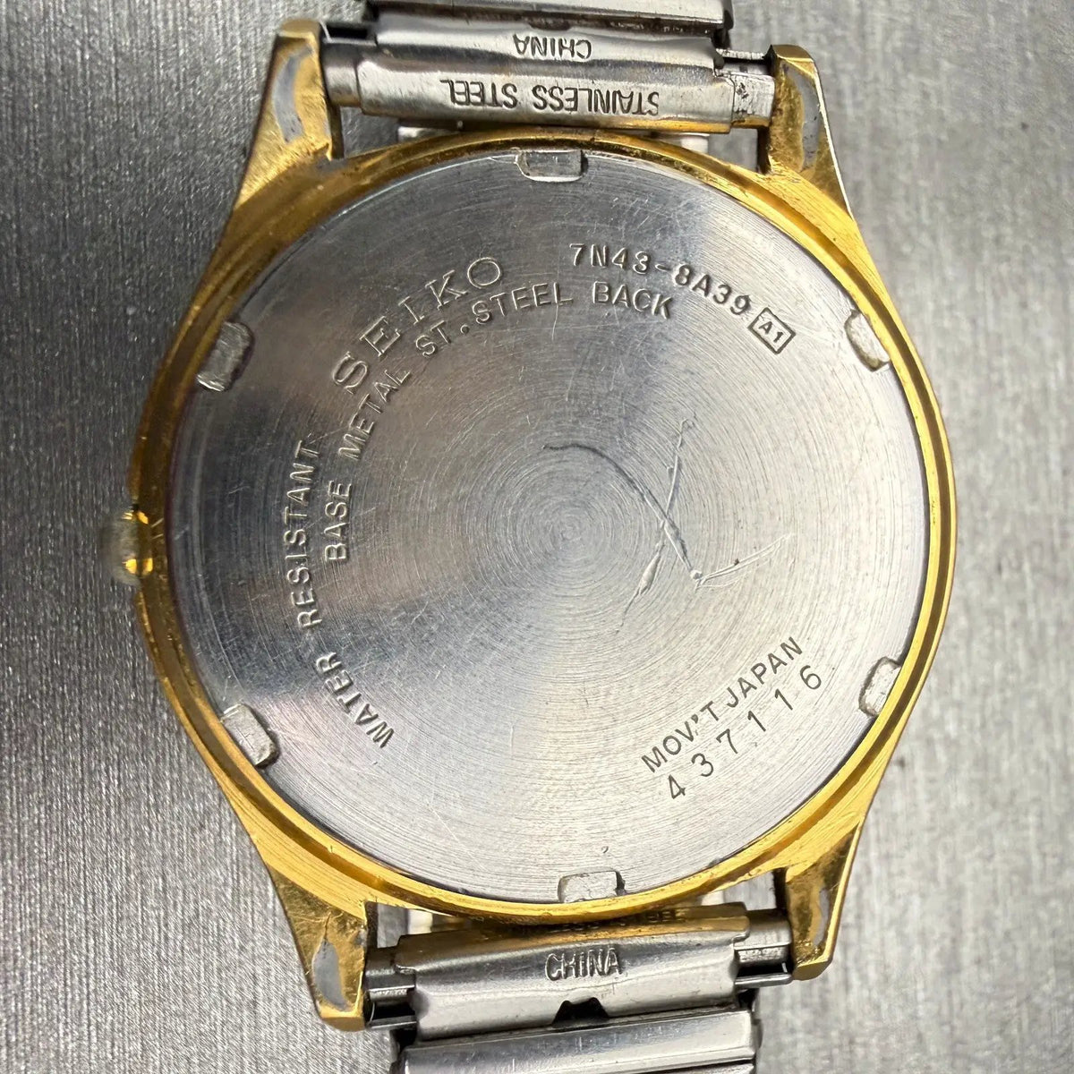 48304610