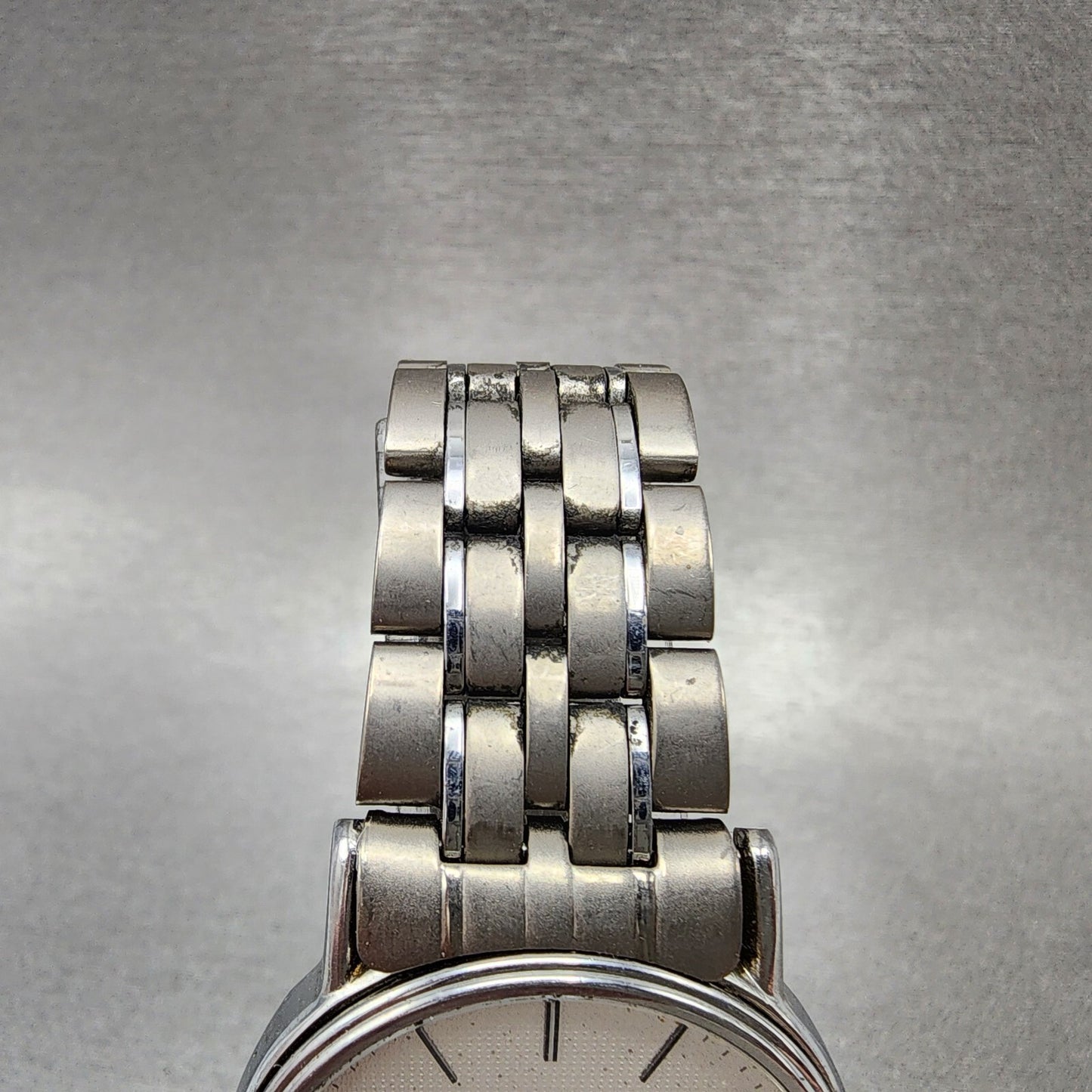 Seiko Watch Men 32mm Silver Dial Silver Tone Date Round 5932-7020 New Battery