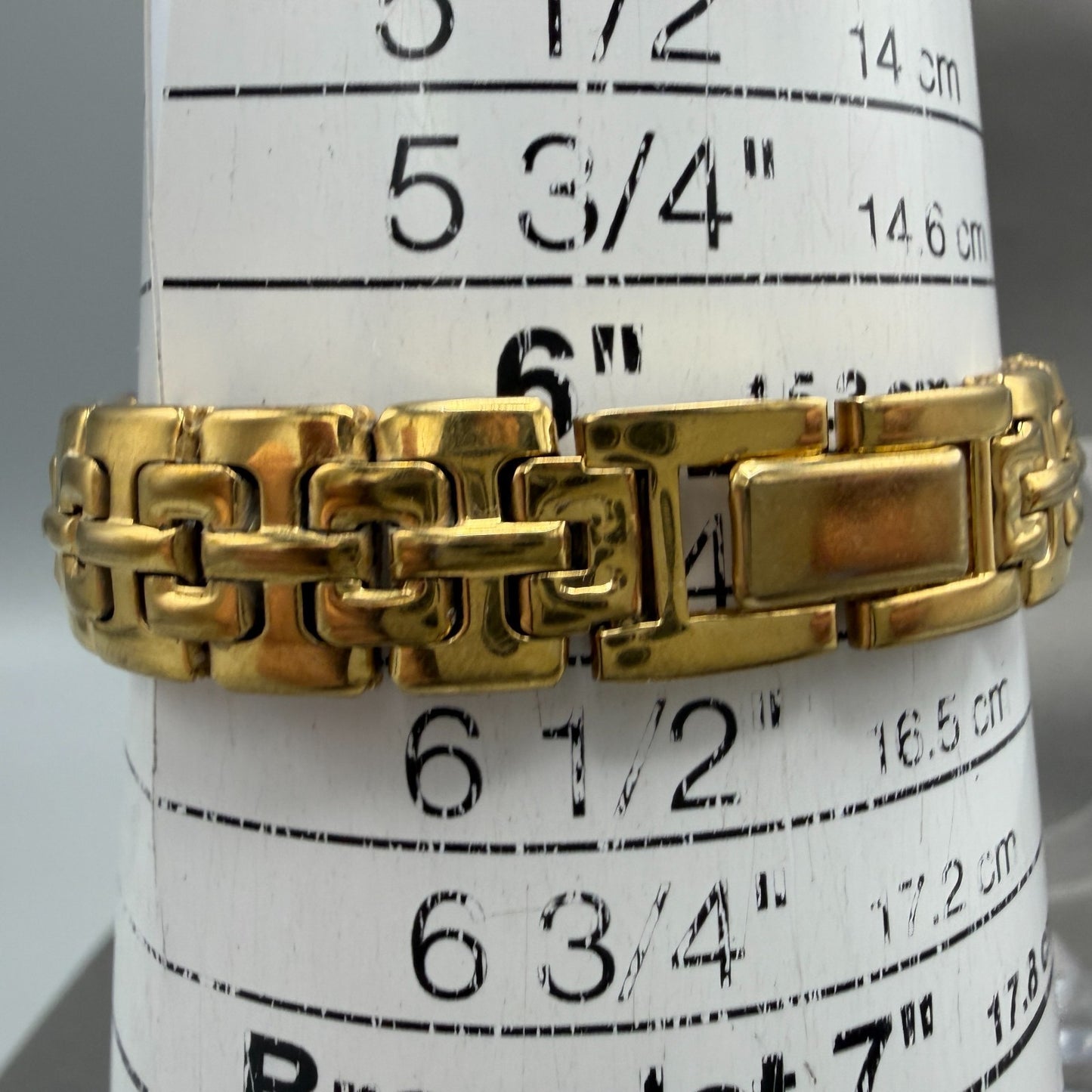 Seiko Tank Watch Women 13mm MOP Dial Gold Tone Rectangle 2E20-7279 New Battery10