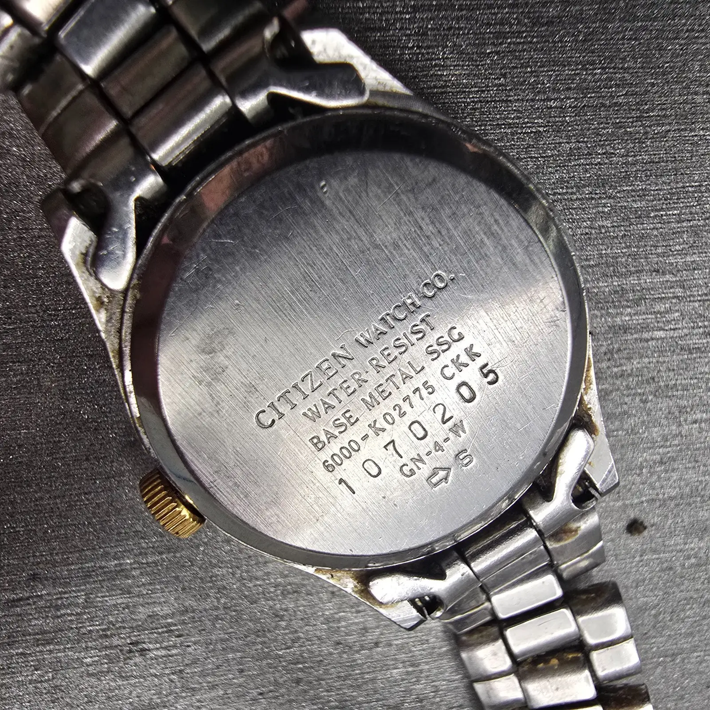 Citizen CQ Watch Women 24mm Gray Dial Two Tone Daydate Round 6000-K02775 New Bat10