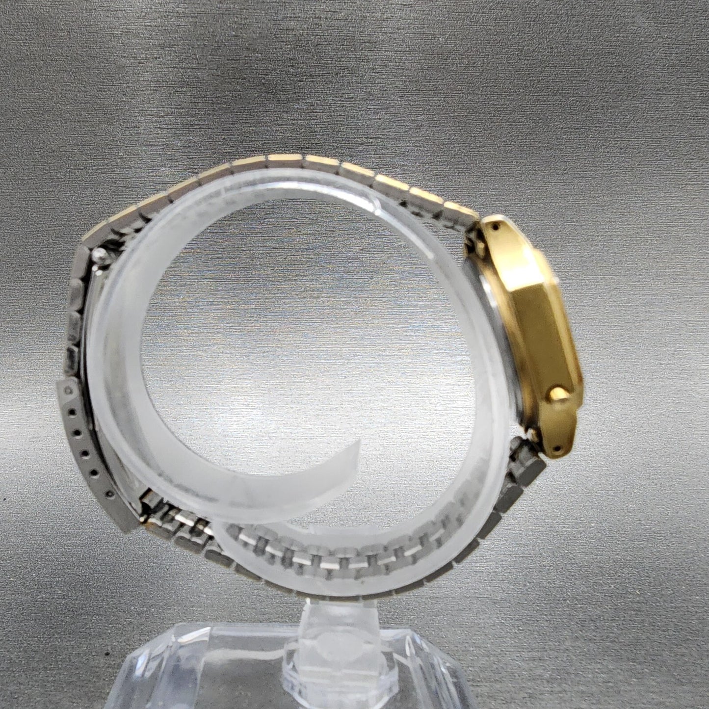Seiko Digital Watch Women 23mm LCD Gold Tone Alarm Chrono Octagon New Battery