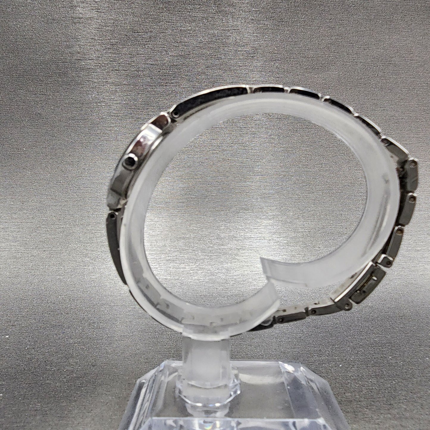 Seiko Watch Women 20mm MOP Dial Silver Tone Round 1N00-0SJ0 New Battery