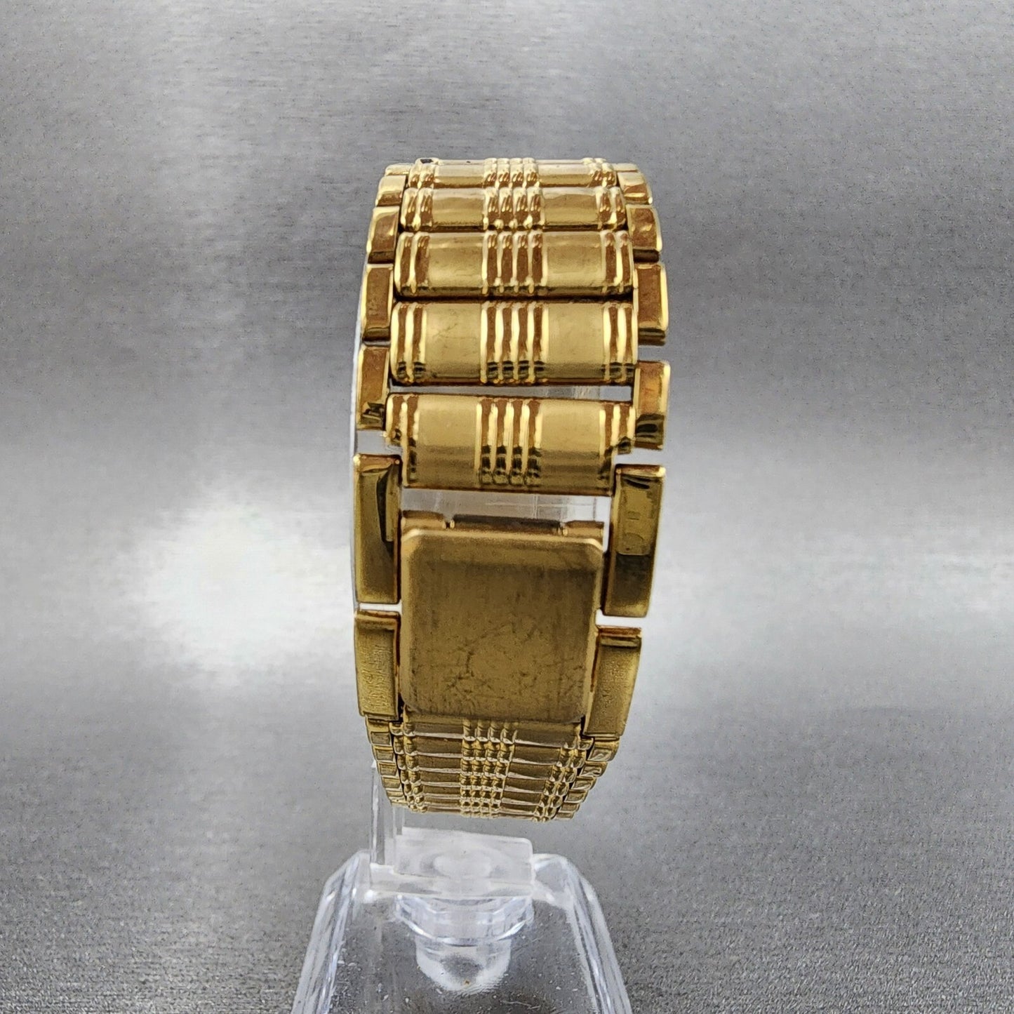 Citizen CQ Tank Watch Men 24mm Black Dial Gold Tone 1022-h14231 New Battery