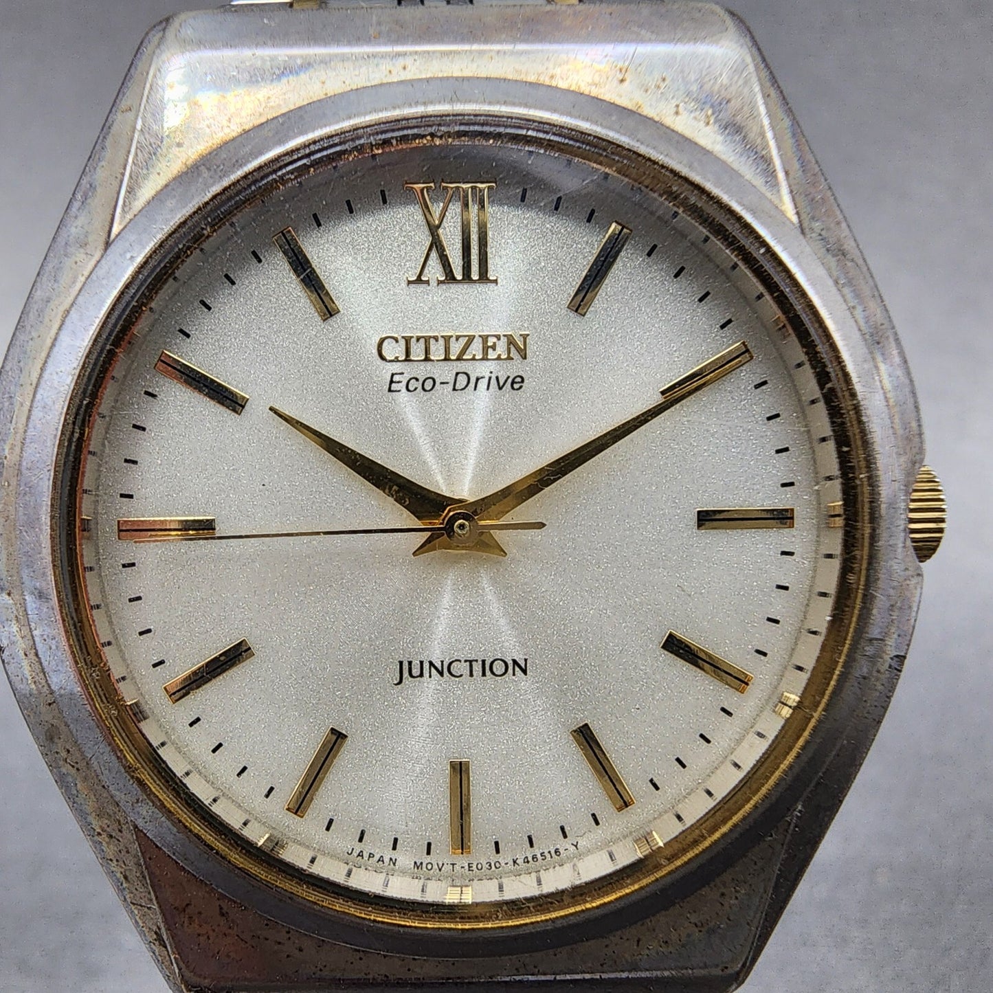 Citizen Eco-Drive Junction Watch Men 35mm Silver Dial Two Tone Round E030 Runs A